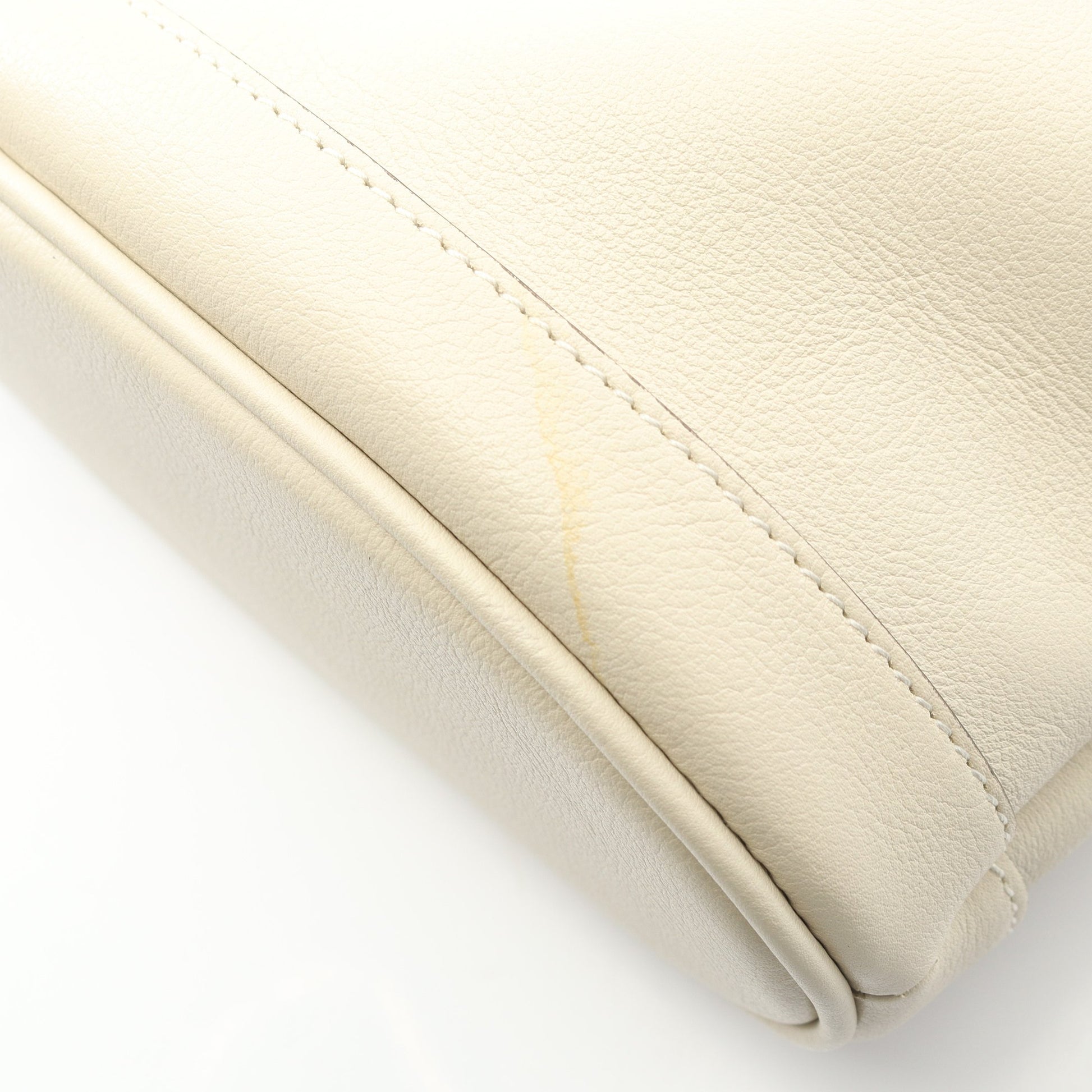 ダイアナ バンブー スモールトート ショルダーバッグ トートバッグ レザー オフホワイト 2WAY バッグ GUCCI