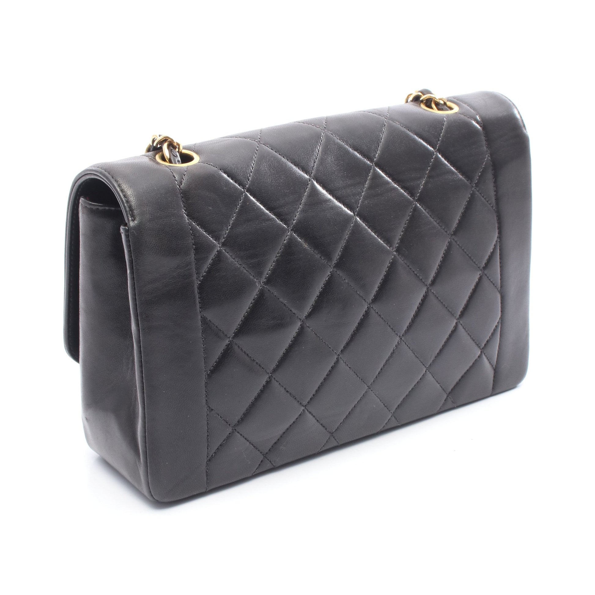 マトラッセ ダイアナフラップ チェーンショルダーバッグ ラムスキン ブラック ゴールド金具 シャネル バッグ CHANEL