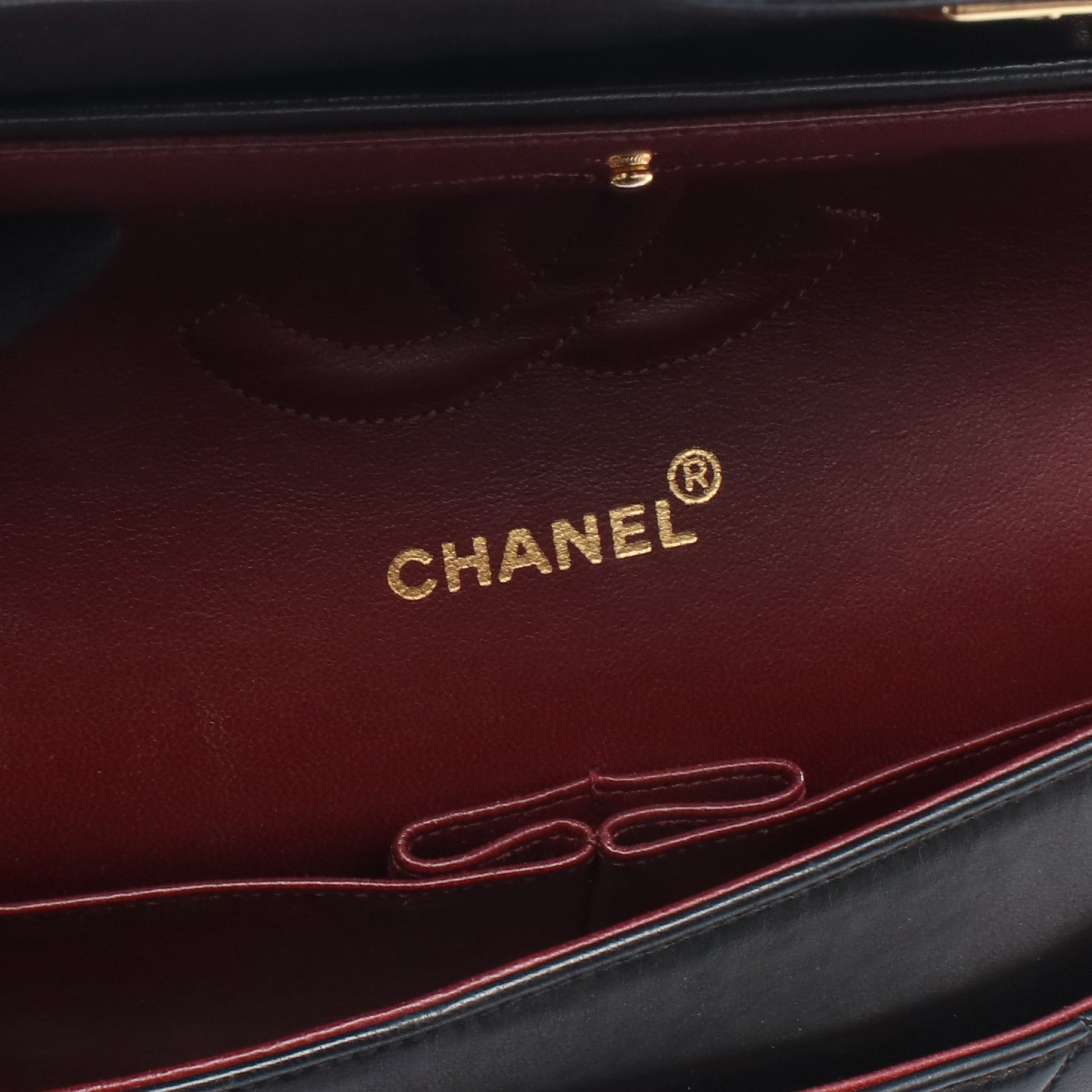マトラッセ Wフラップ Wチェーンショルダーバッグ ラムスキン ブラック ゴールド金具 シャネル バッグ CHANEL