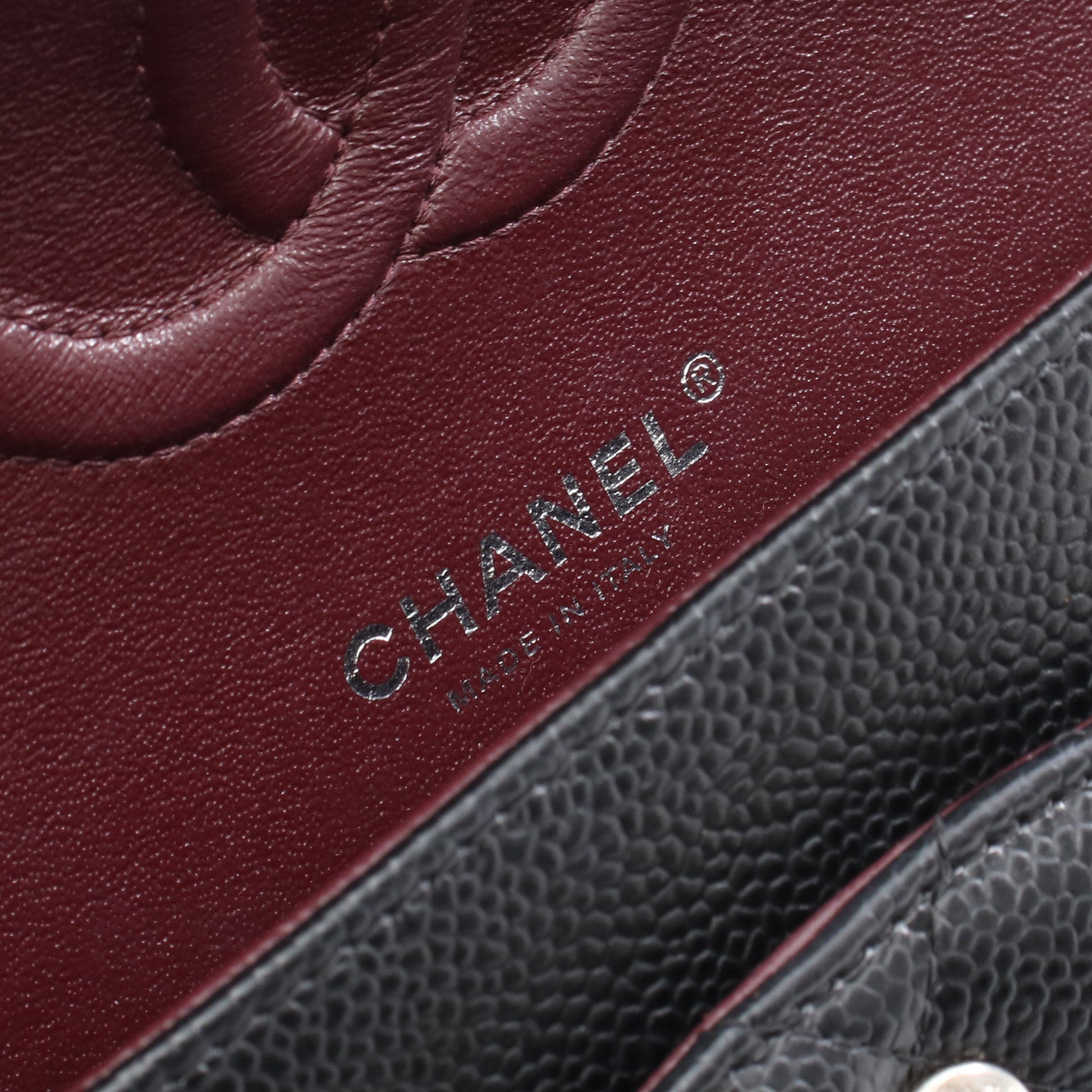 マトラッセ Wフラップ Wチェーンショルダーバッグ キャビアスキン ブラック シルバー金具 シャネル バッグ CHANEL