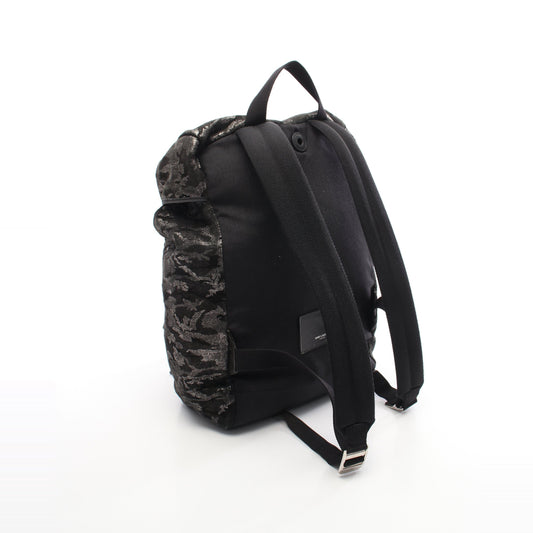バックパック リュックサック カモフラージュ スエード レザー ブラック メタリック サンローランパリ バッグ SAINT LAURENT PARIS