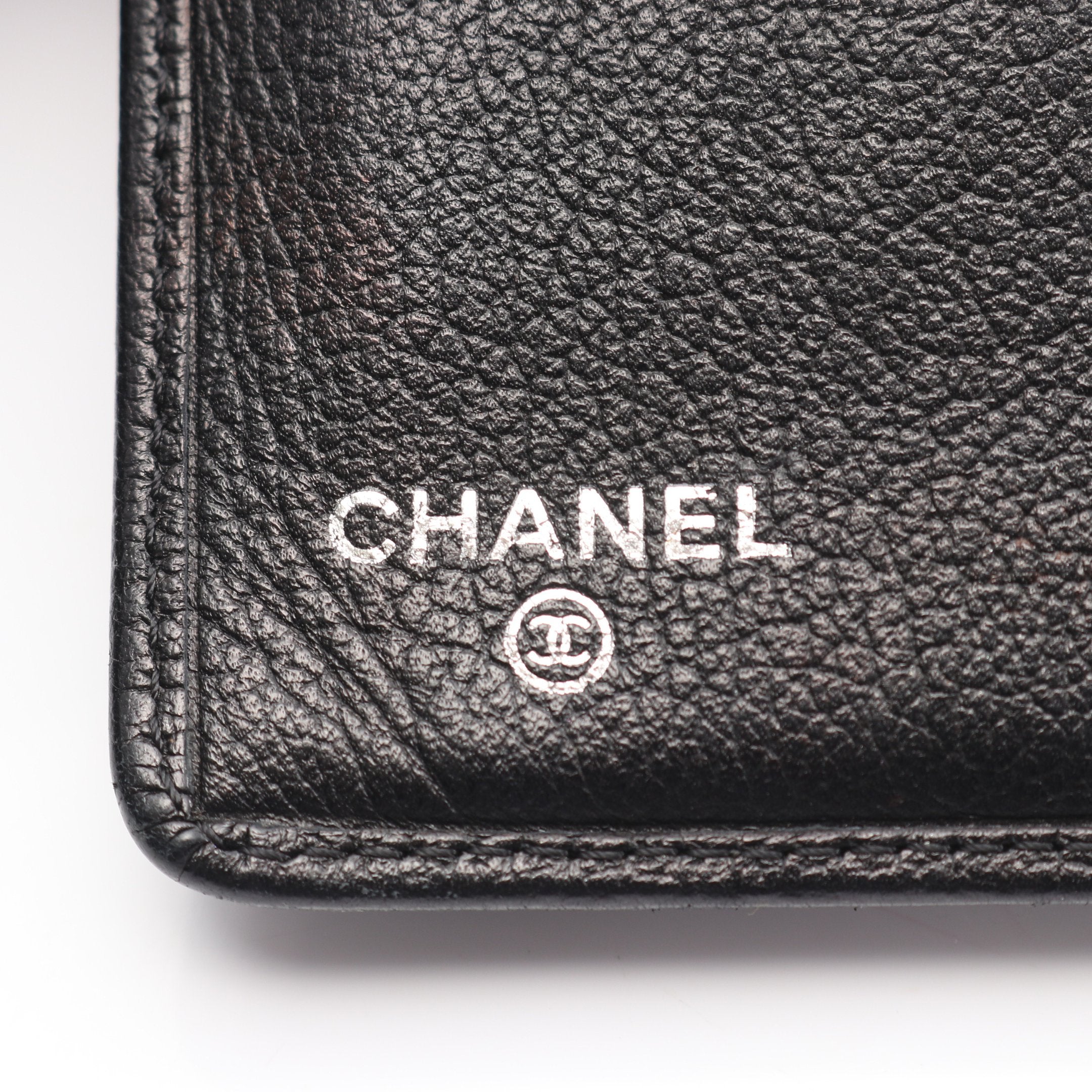 カメリア 二つ折り長財布 レザー ブラック シルバー金具 シャネル – RECLO