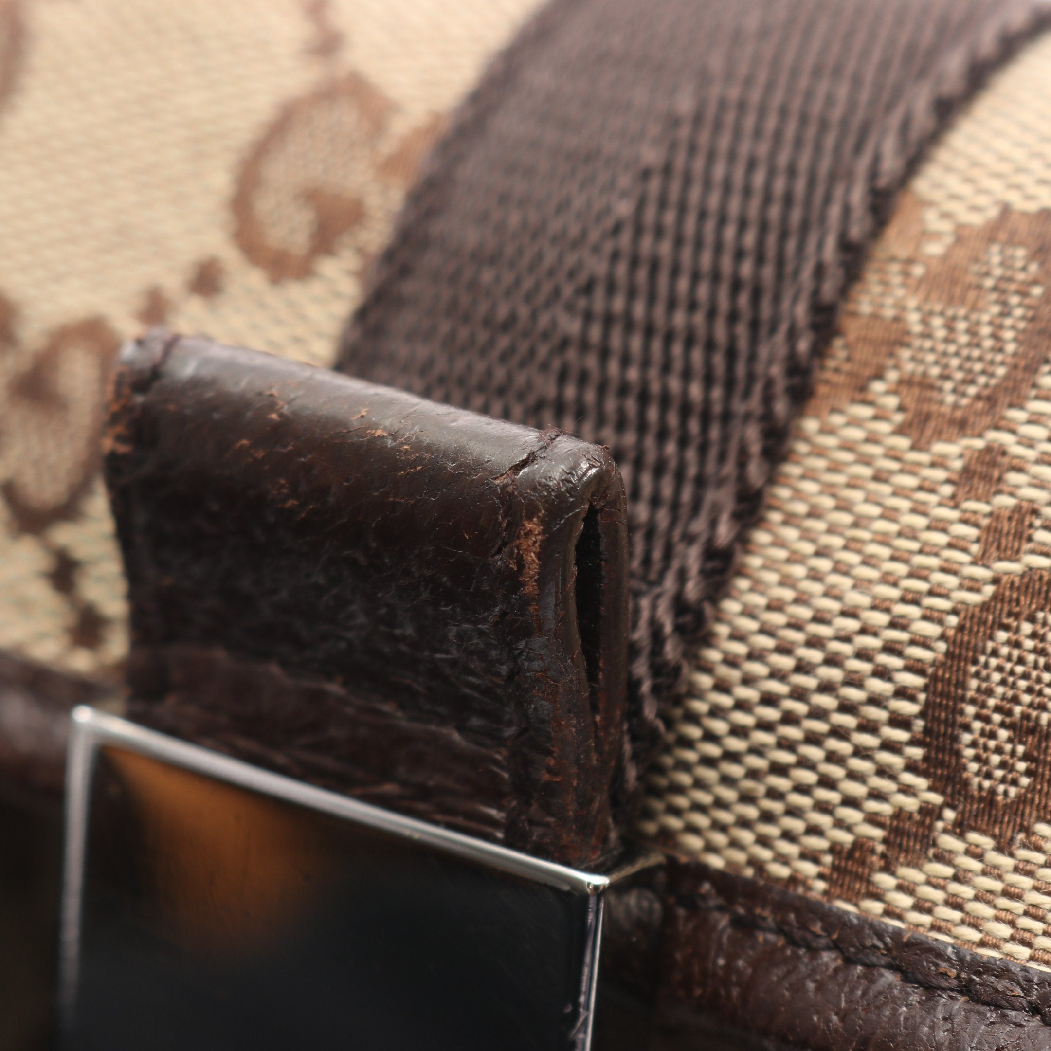 GGキャンバス ボディバッグ ウエストバッグ キャンバス レザー