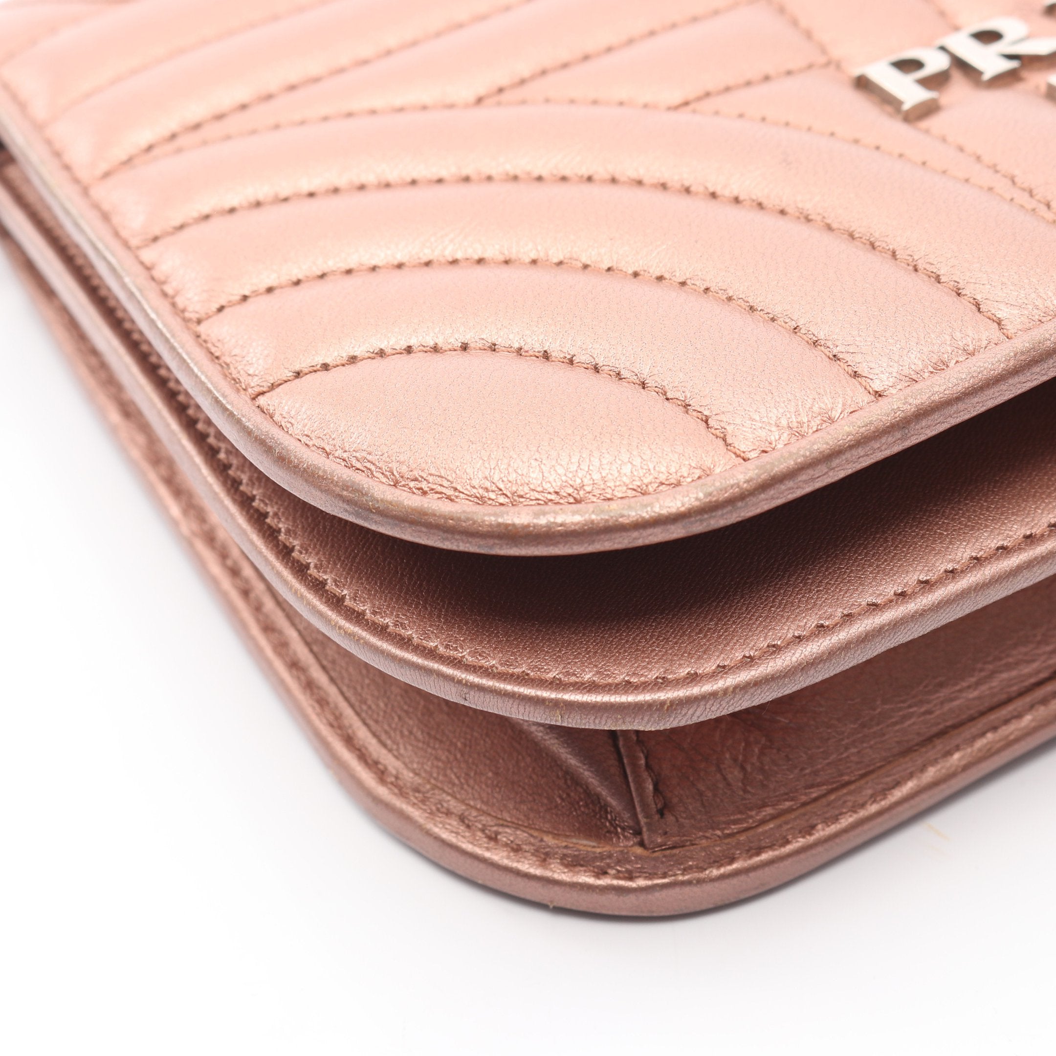 【美品】プラダ レザー ショルダーバッグ ピンクベージュ 正規品 中古・古着通販】PRADA (プラダ) レザー トートバッグ ピンクベージュ