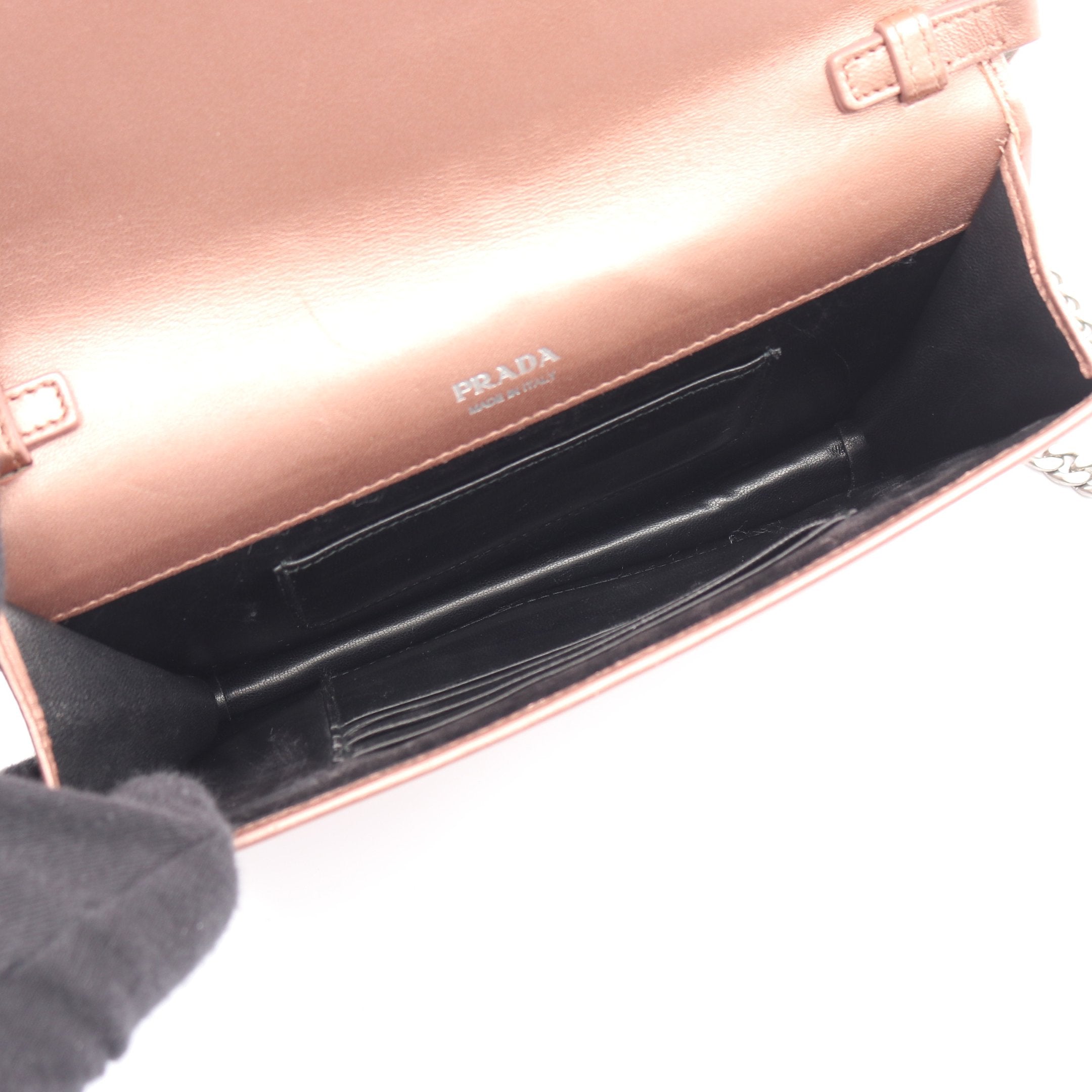 PRADA プラダ ショルダーバッグ NAPPA IMPUNTURE NAPPA IMPUNTURE チェーンショルダーバッグ レザー ピンクベージュ
