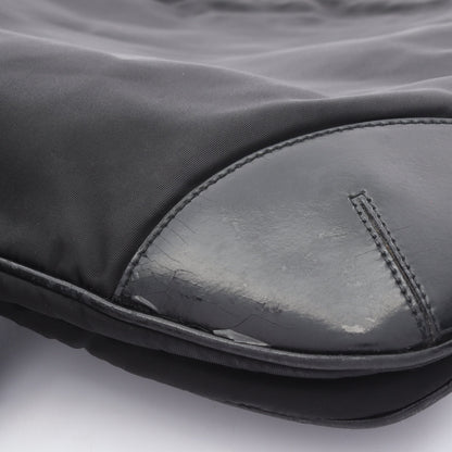 ショルダーバッグ ナイロン レザー ブラック 三角ロゴプレート プラダ バッグ PRADA