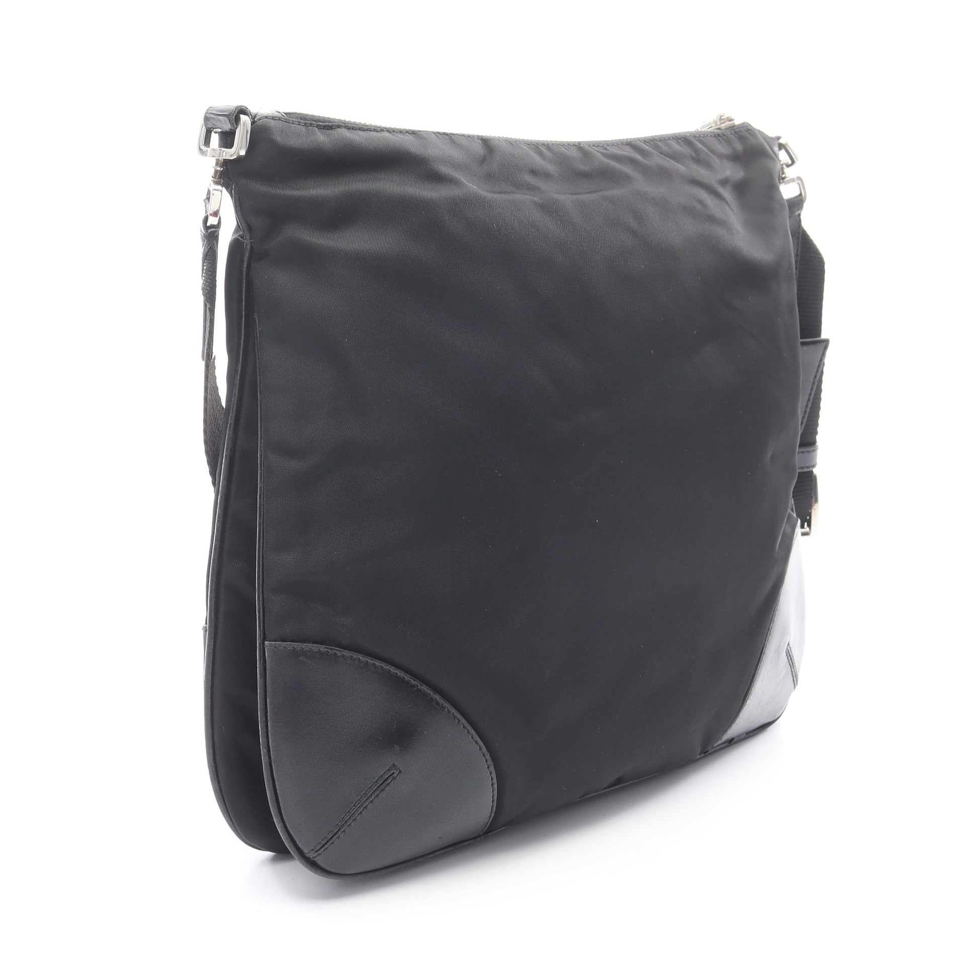 ショルダーバッグ ナイロン レザー ブラック 三角ロゴプレート プラダ バッグ PRADA