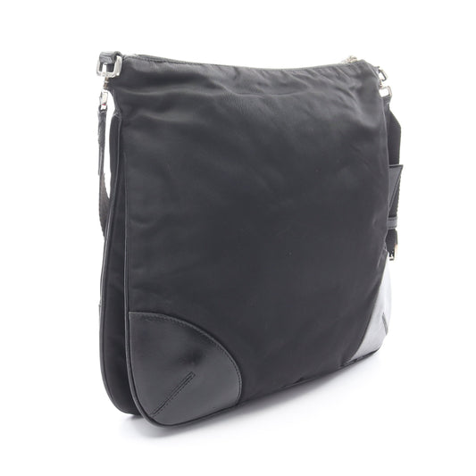 ショルダーバッグ ナイロン レザー ブラック 三角ロゴプレート プラダ