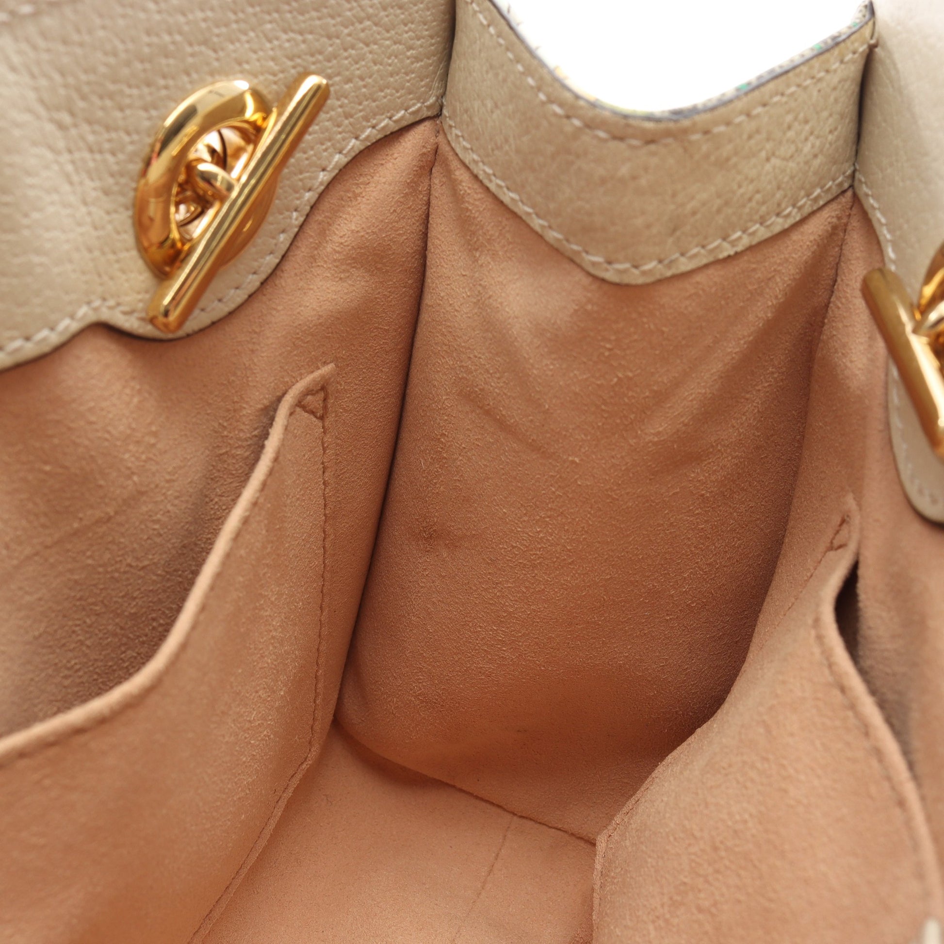 パドロック GGスモール GGスプリーム チェーンショルダーバッグ PVC レザー ベージュ オフホワイト マルチカラー グッチ バッグ GUCCI