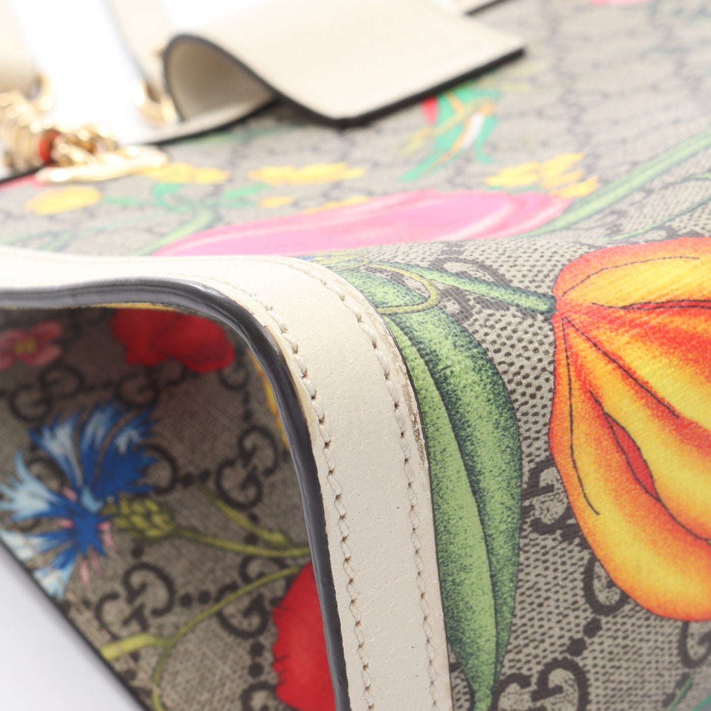 パドロック GGスモール GGスプリーム チェーンショルダーバッグ PVC レザー ベージュ オフホワイト マルチカラー グッチ バッグ GUCCI