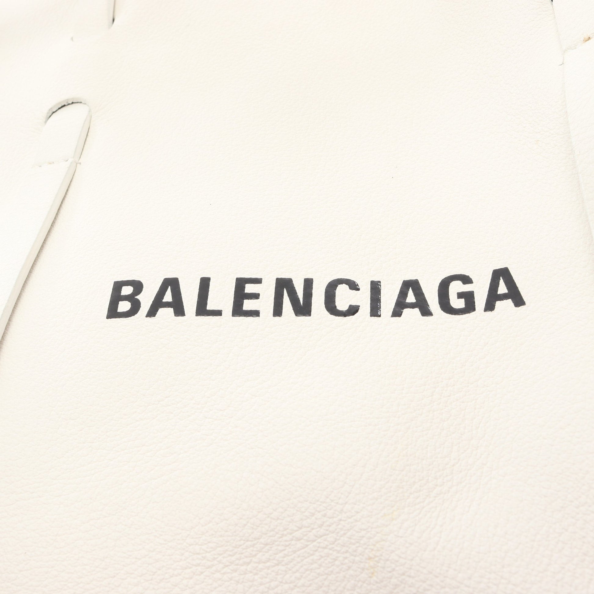 エブリデイ トート S ハンドバッグ トートバッグ レザー オフホワイト バレンシアガ バッグ BALENCIAGA