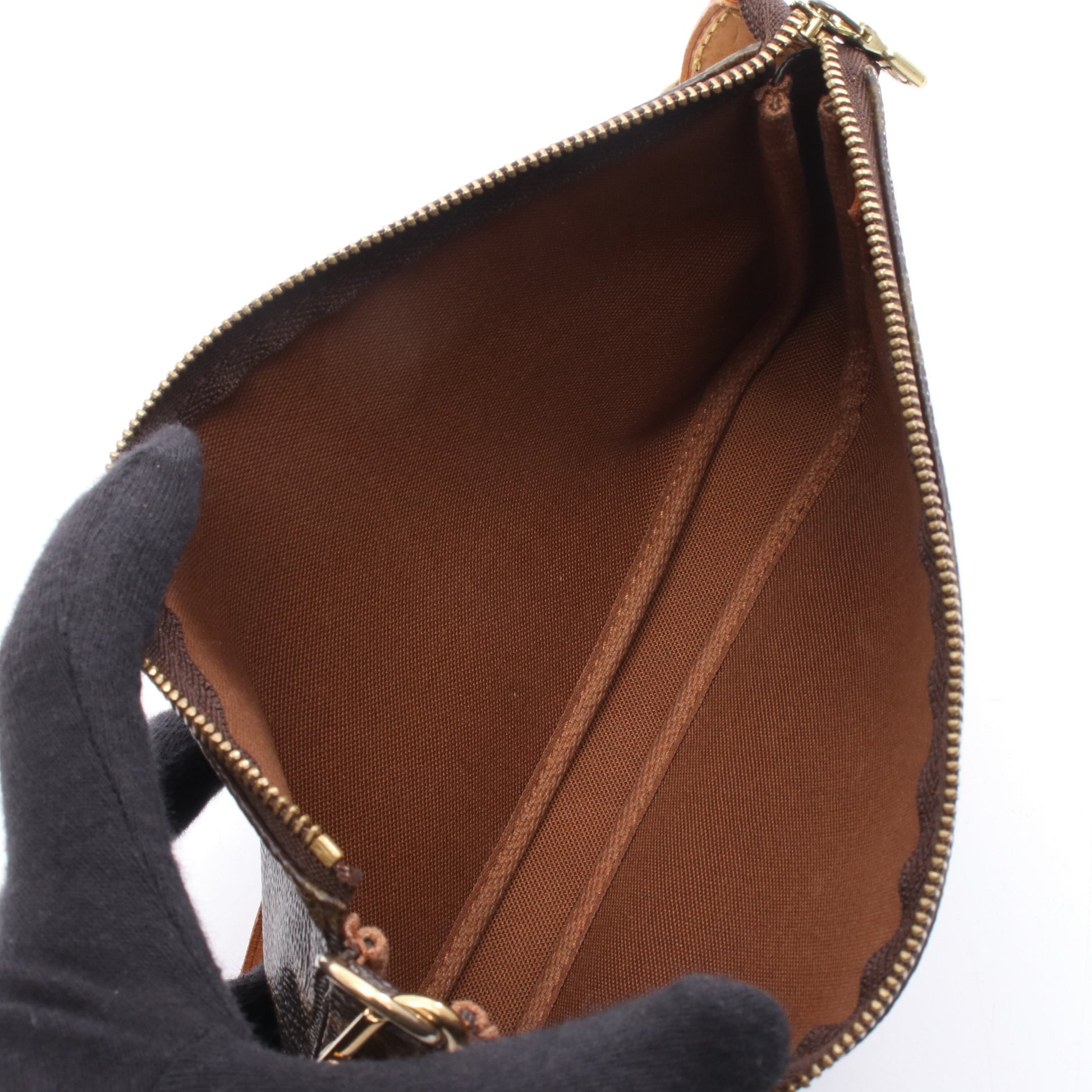 ポシェットアクセソワール モノグラム ハンドバッグ PVC レザー ブラウン ルイヴィトン バッグ LOUIS VUITTON