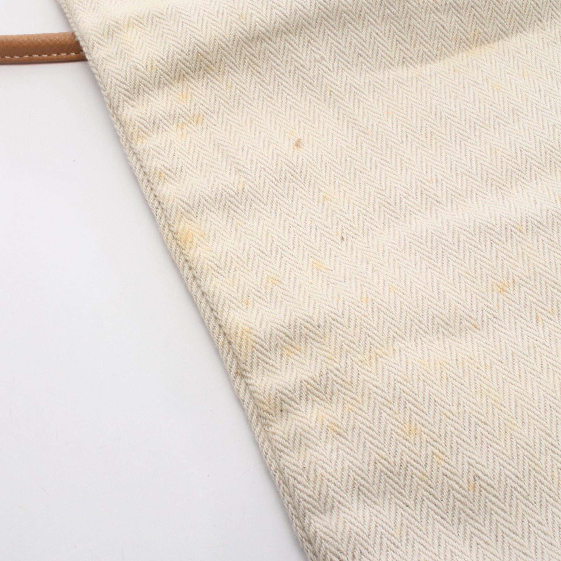 アリーヌGM ショルダーバッグ トワルシェブロン レザー ベージュ ライトブラウン ゴールド金具 エルメス バッグ HERMES