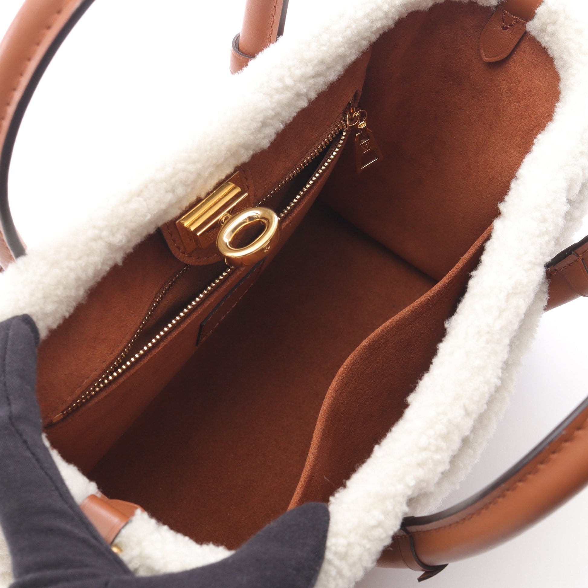 オンマイサイドPM モノグラム ハンドバッグ レザー シアリング ブラウン ホワイト 2WAY ルイヴィトン バッグ LOUIS VUITTON