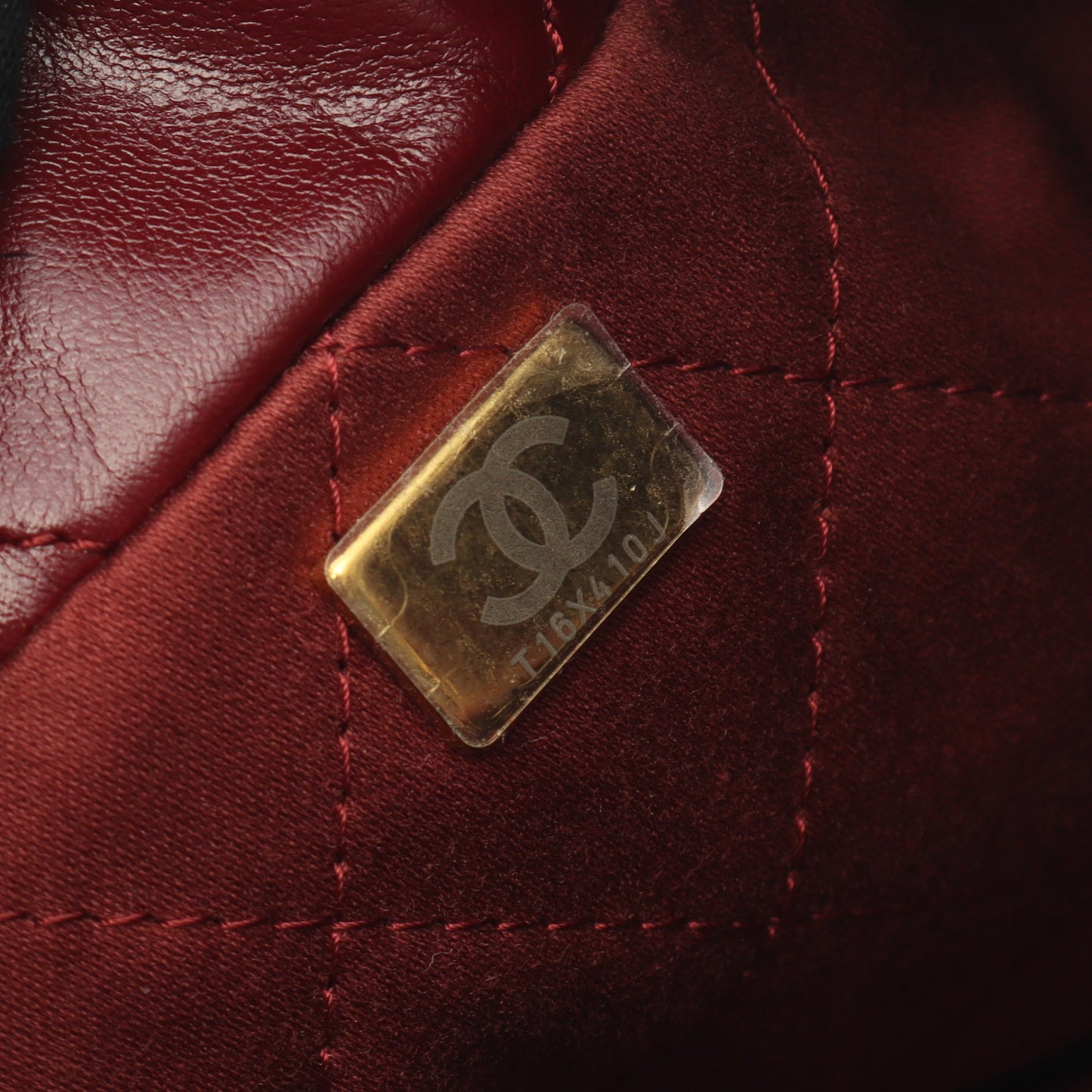 CHANEL 22 ミニ チェーンショルダーバッグ レザー ボルドー ゴールド金具 シャネル バッグ CHANEL