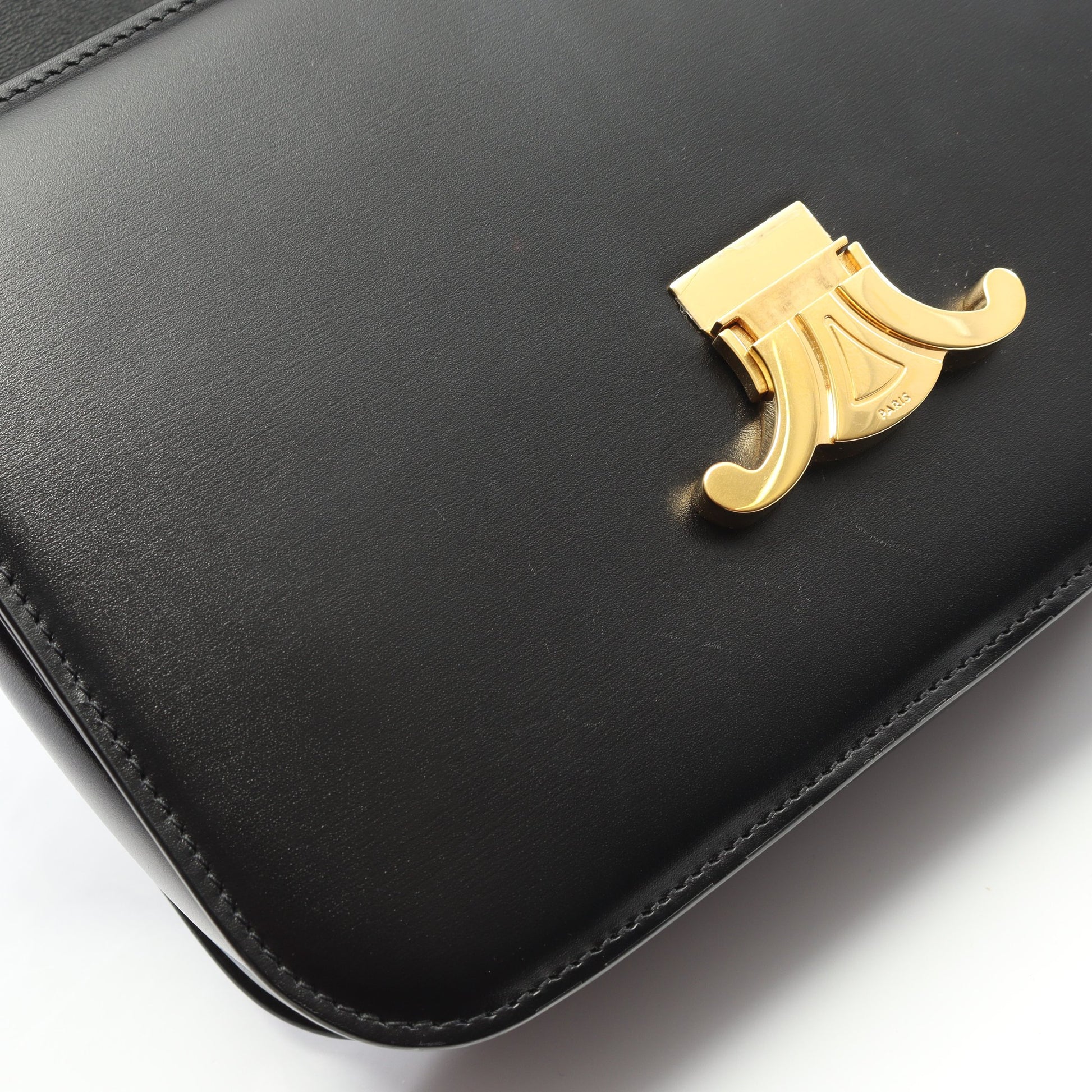 クラシック トリオンフ ミディアム ショルダーバッグ レザー ブラック セリーヌ バッグ CELINE