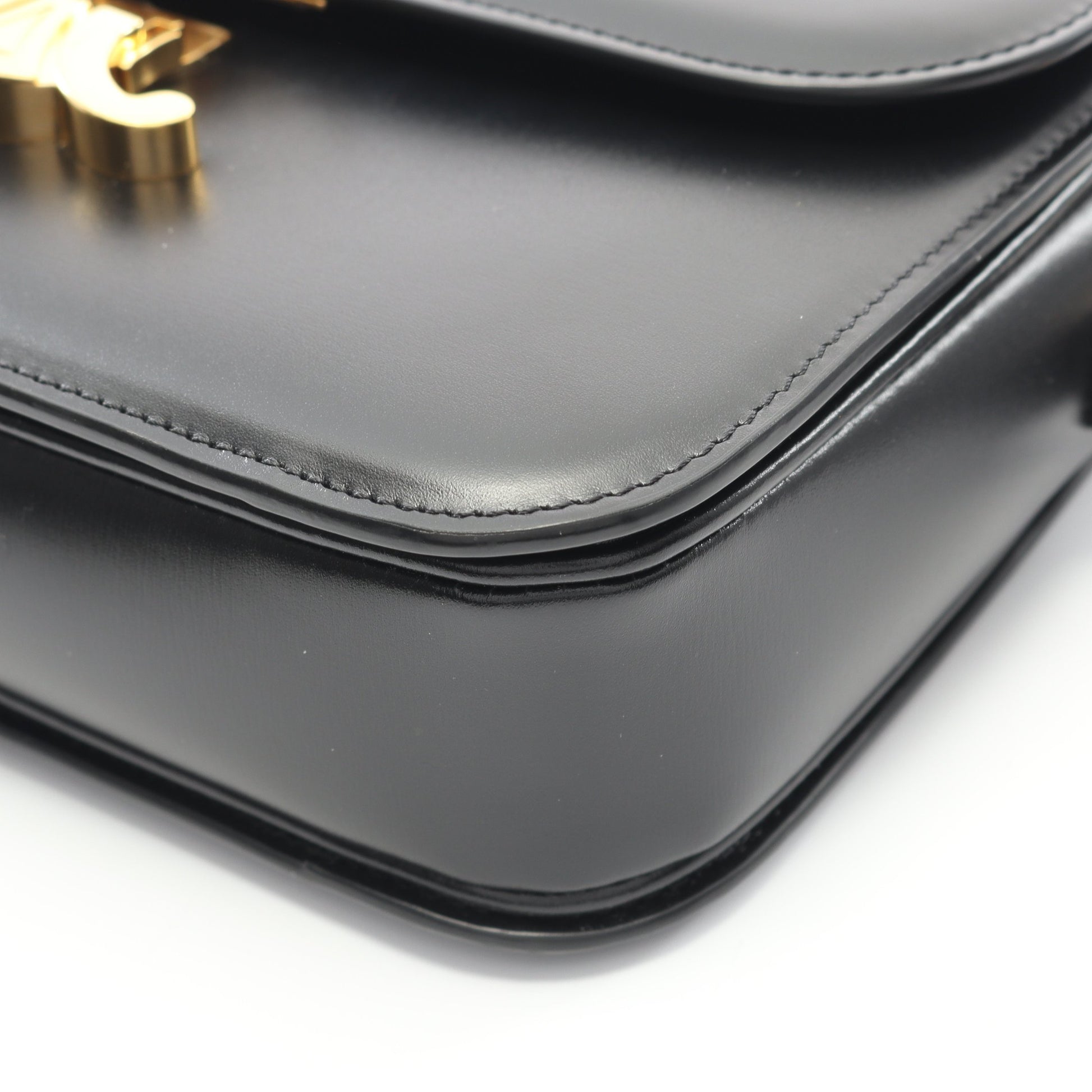 クラシック トリオンフ ミディアム ショルダーバッグ レザー ブラック セリーヌ バッグ CELINE