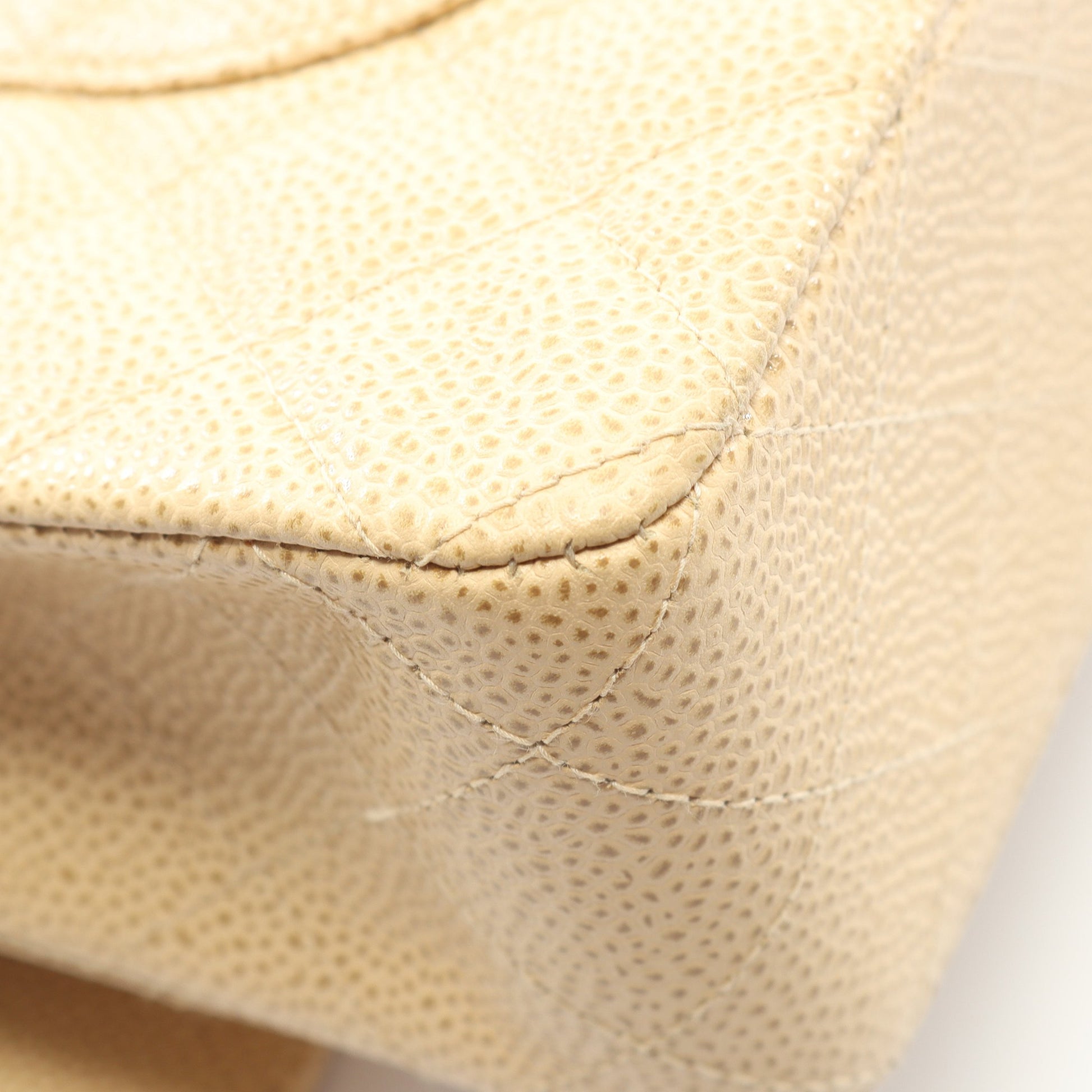 マトラッセ Wフラップ Wチェーンショルダーバッグ キャビアスキン ベージュ ゴールド金具 シャネル バッグ CHANEL