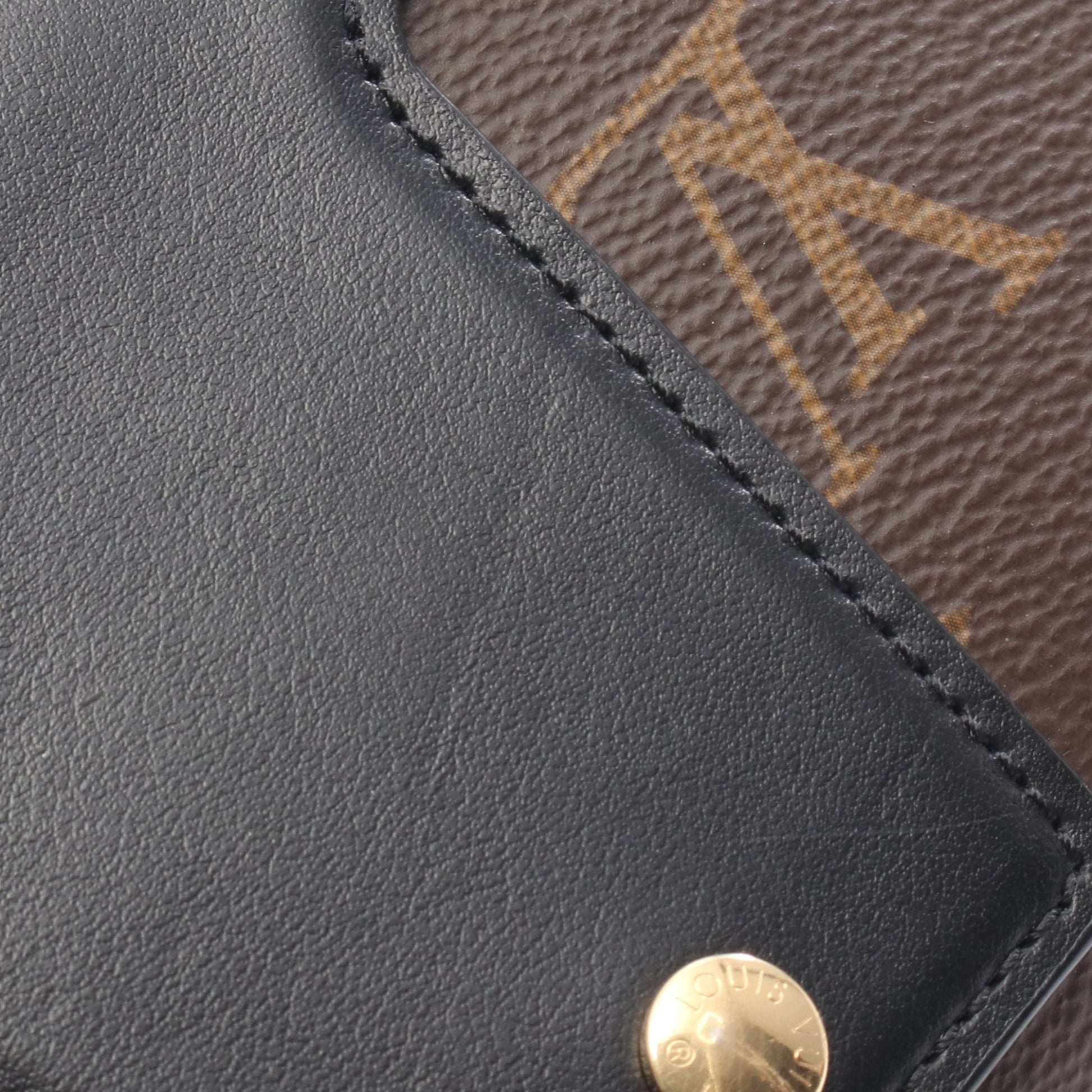 パドロック オンストラップ モノグラム ノワール チェーンショルダーバッグ PVC レザー ブラウン ブラック ルイヴィトン バッグ LOUIS VUITTON