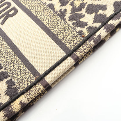 BOOK TOTE ブックトート ラージ ハンドバッグ トートバッグ レオパード キャンバス ベージュ ブラック マルチカラー クリスチャンディオール バッグ Christian Dior