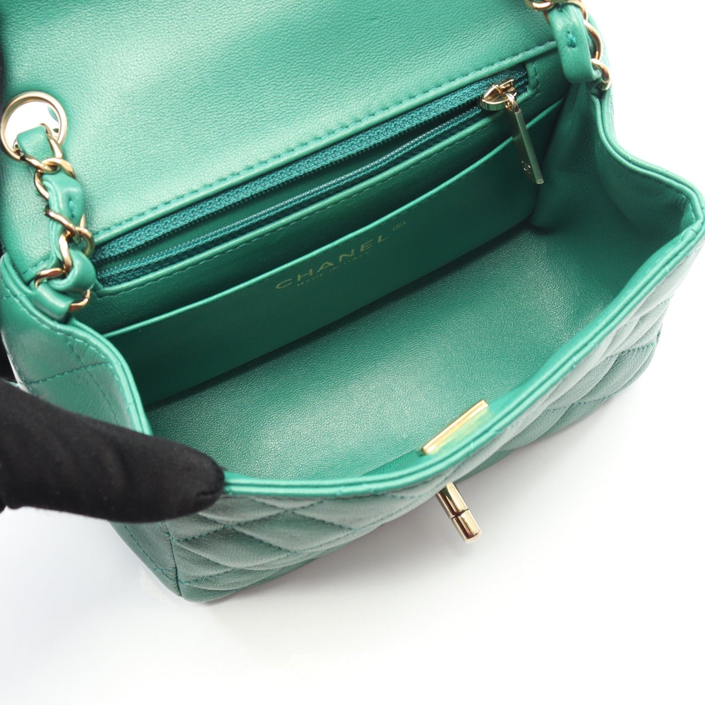 ミニマトラッセ チェーンショルダーバッグ ラムスキン グリーン ゴールド金具 シャネル バッグ CHANEL