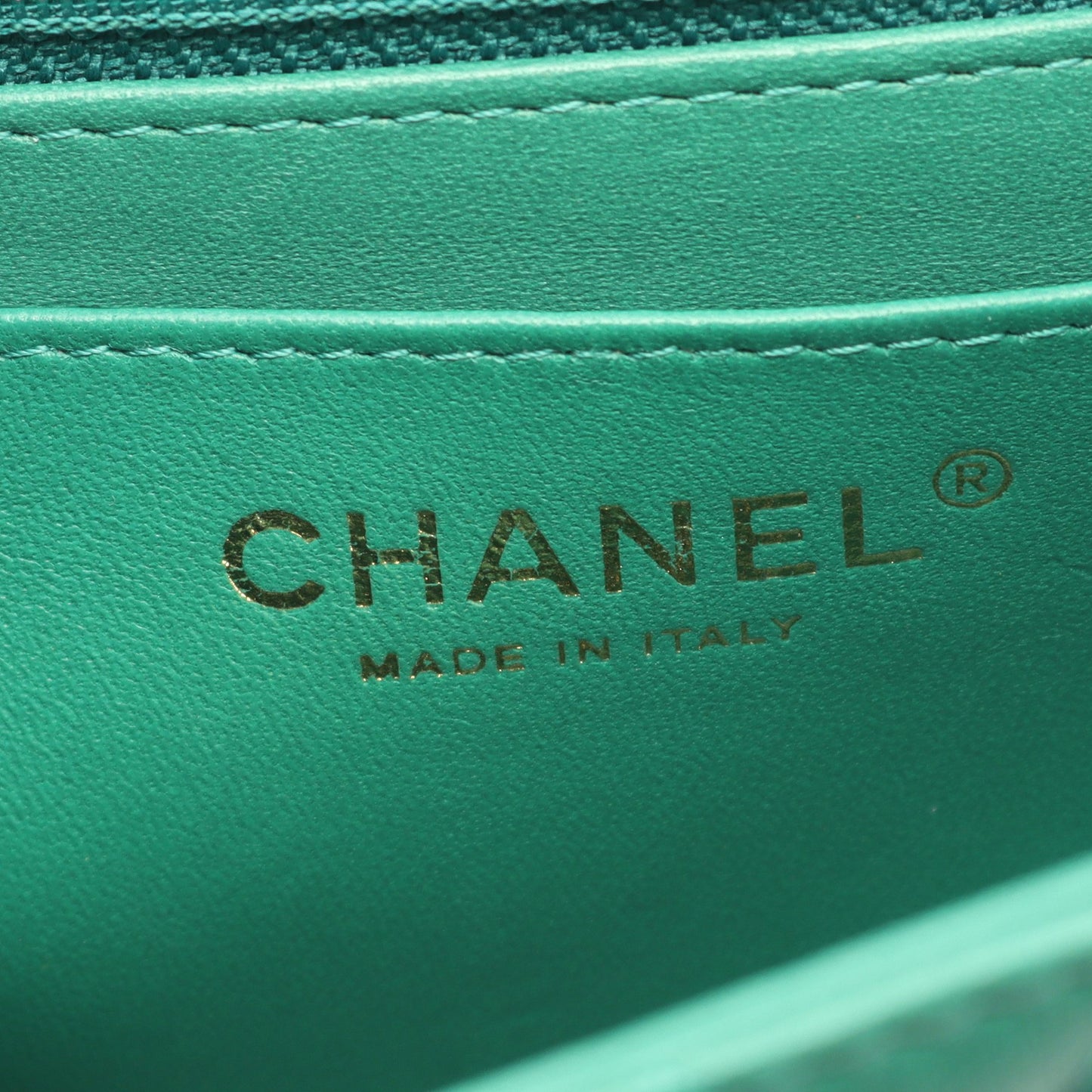 ミニマトラッセ チェーンショルダーバッグ ラムスキン グリーン ゴールド金具 シャネル バッグ CHANEL