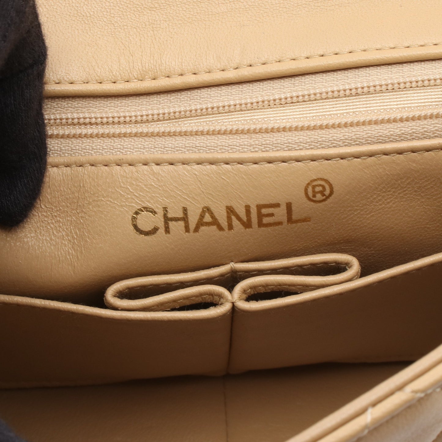 ミニマトラッセ20 チェーンショルダーバッグ レザー ベージュ ゴールド金具 シャネル バッグ CHANEL