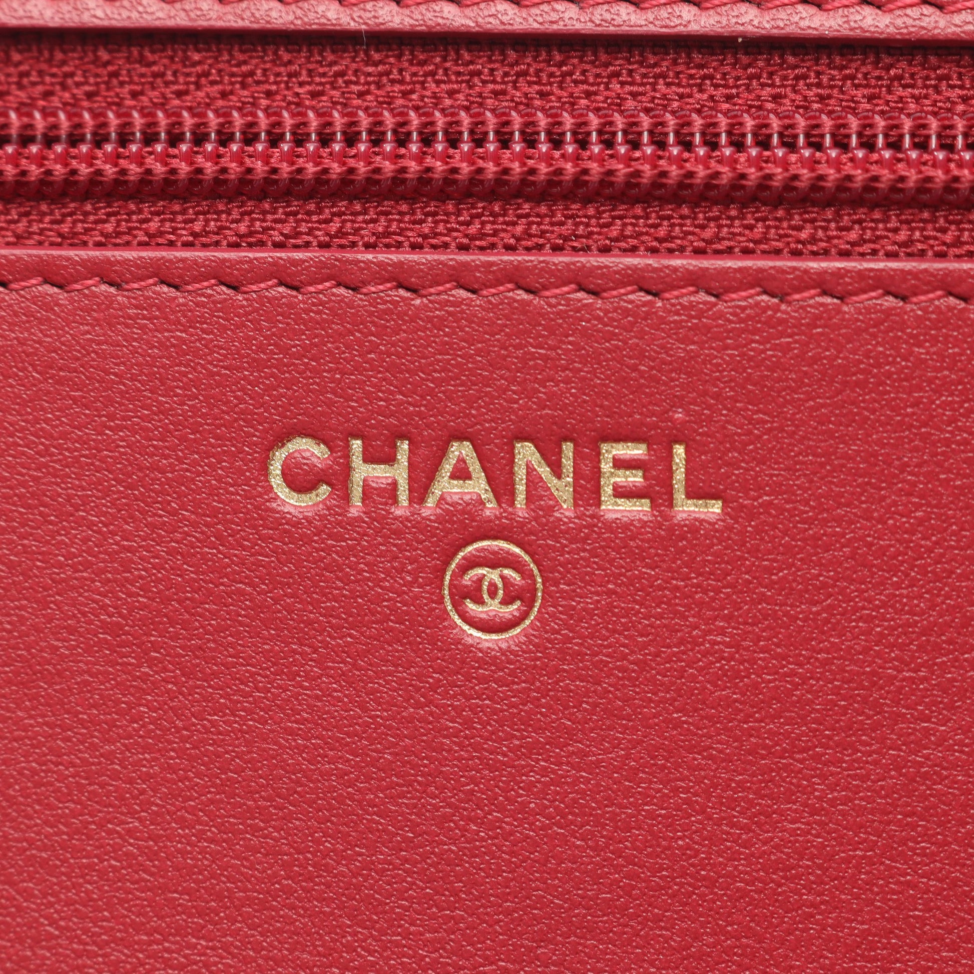 ボーイシャネル チェーンウォレット キャビアスキン レッド ゴールド金具 シャネル バッグ CHANEL