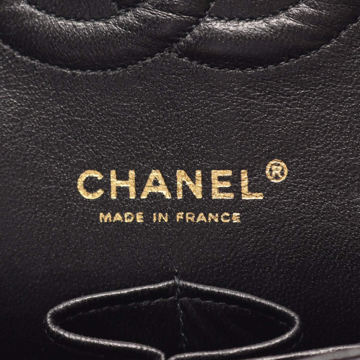 マトラッセ Wフラップ Wチェーンショルダーバッグ キャビアスキン ブラック ゴールド金具 シャネル バッグ CHANEL