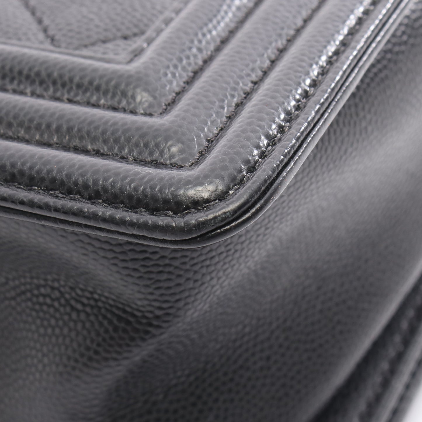 ボーイシャネル チェーンショルダーバッグ キャビアスキン ブラック シルバー金具 シャネル バッグ CHANEL