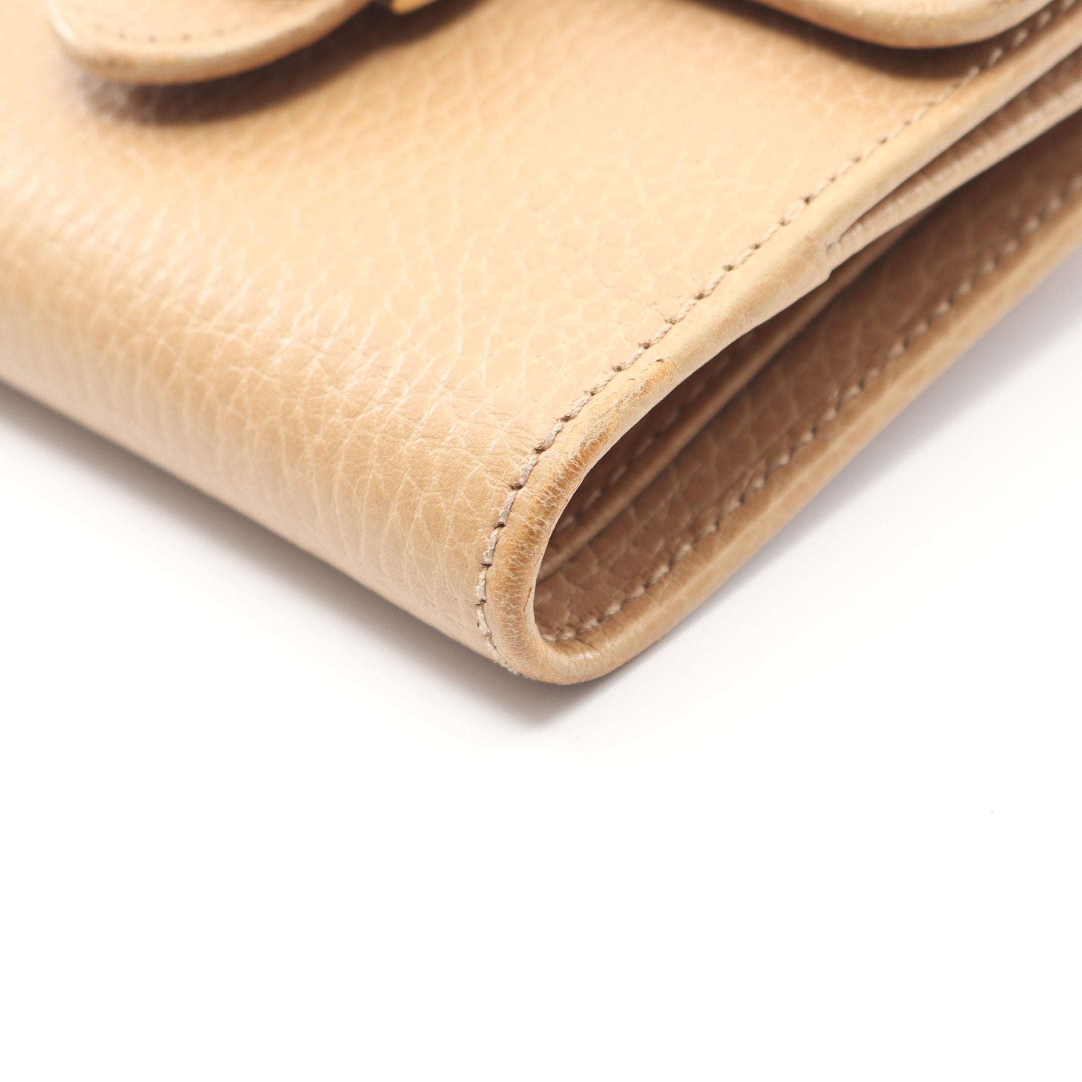 インターロッキングG 二つ折り財布 Wホック財布 レザー ベージュ