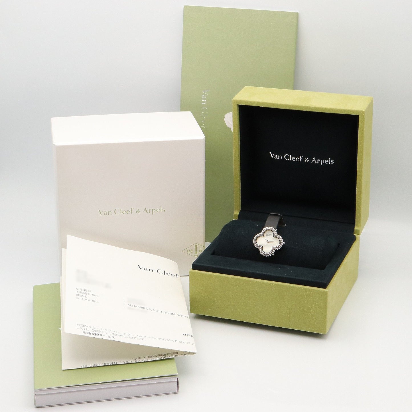 アルハンブラ スモールモデル ウォッチ レディース 腕時計 クオーツ K18WG（ホワイトゴールド） レザー ホワイト ホワイトシェル ヴァンクリーフアンドアーペル 時計 Van Cleef & Arpels