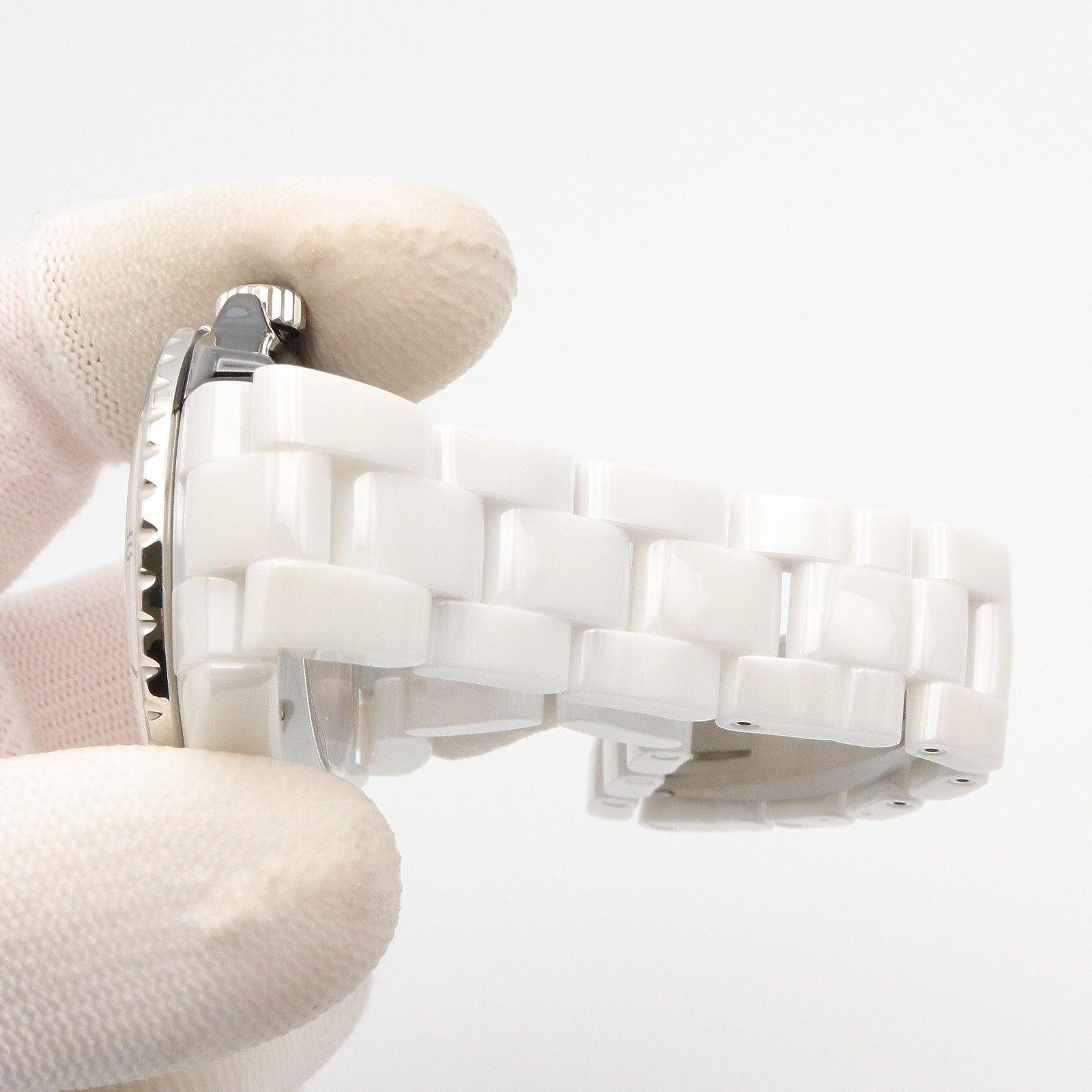 J12 パラドックス キャリバー12.1 メンズ 腕時計 自動巻き セラミック ホワイト ブラック シャネル 時計 CHANEL