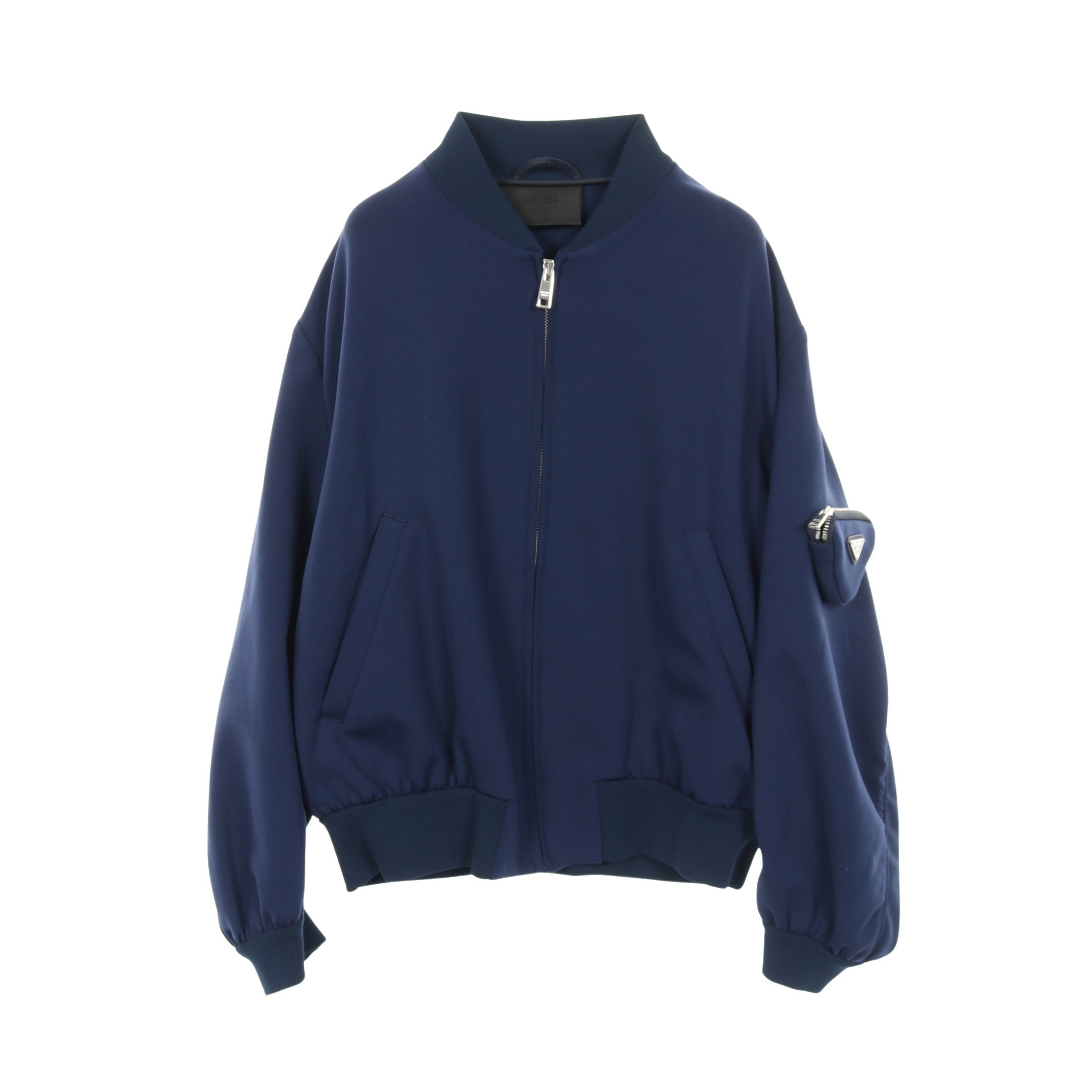 PRADA ナイロンジャケット アウター 三角ロゴ プレート ライトブルー PRADA Reナイロン 三角ロゴプレート付き ダウンジャケット ブルー