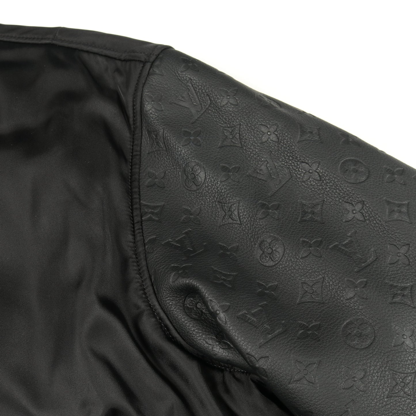 モノグラム ブルゾン ボンバージャケット レザー ナイロン コットン ブラック 切替 リバーシブル ルイヴィトン アウター LOUIS VUITTON