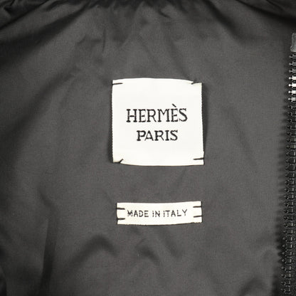 ダウンベスト ロゴワッペン ブラック エルメス アウター HERMES