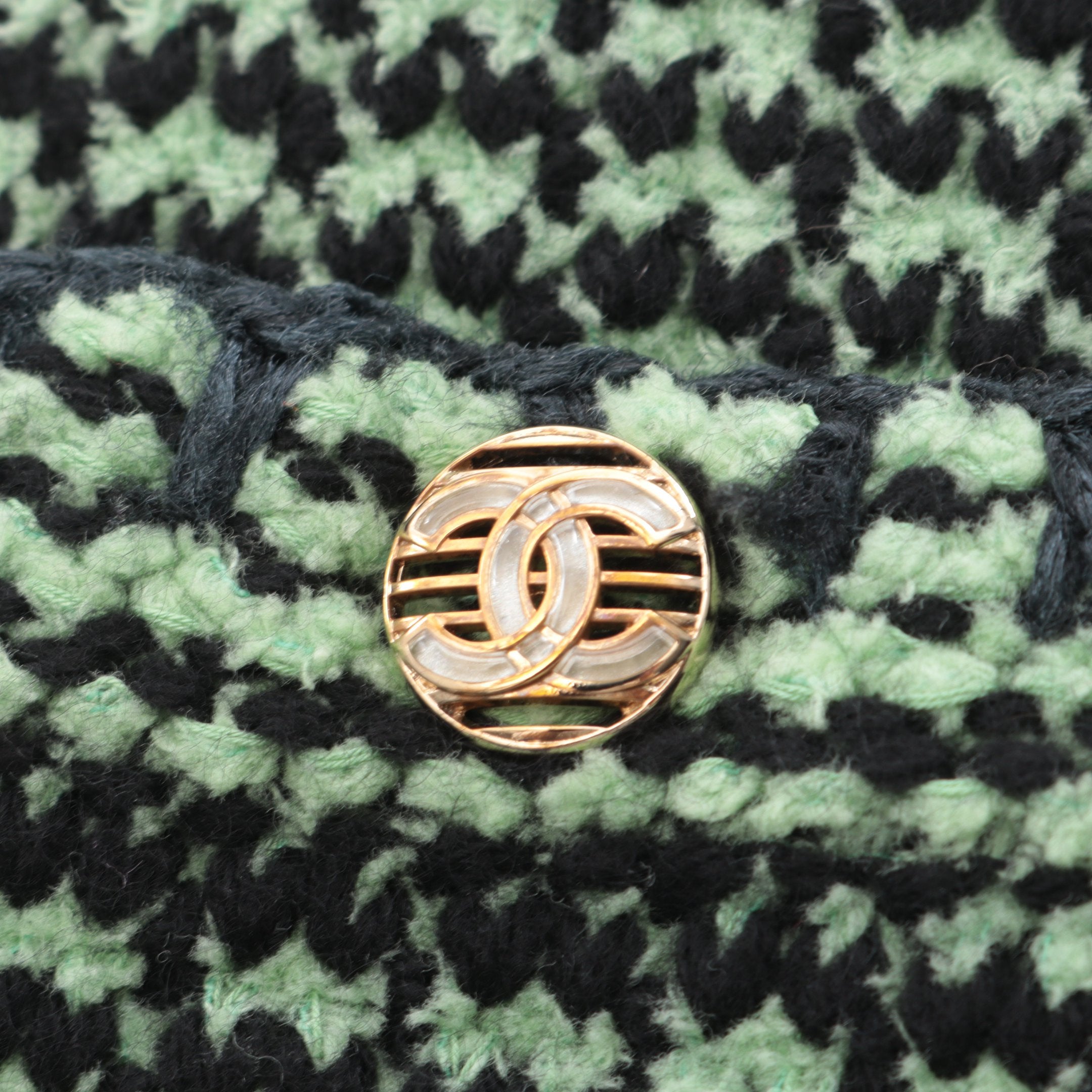 CHANEL シャネル その他コート ココマークボタン ニット ココマークボタン ニット 長袖 コットン オフホワイト シャネル – RECLO