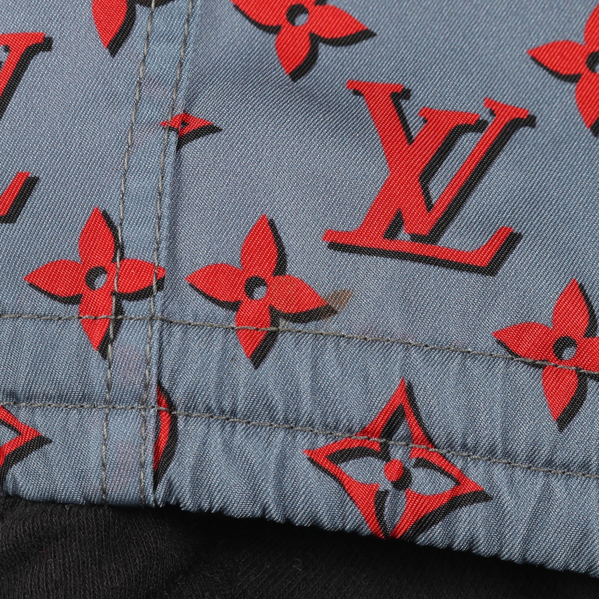 モノグラム ナイロンジャケット ナイロン ブルーグレー レッド フード付き ルイヴィトン アウター LOUIS VUITTON