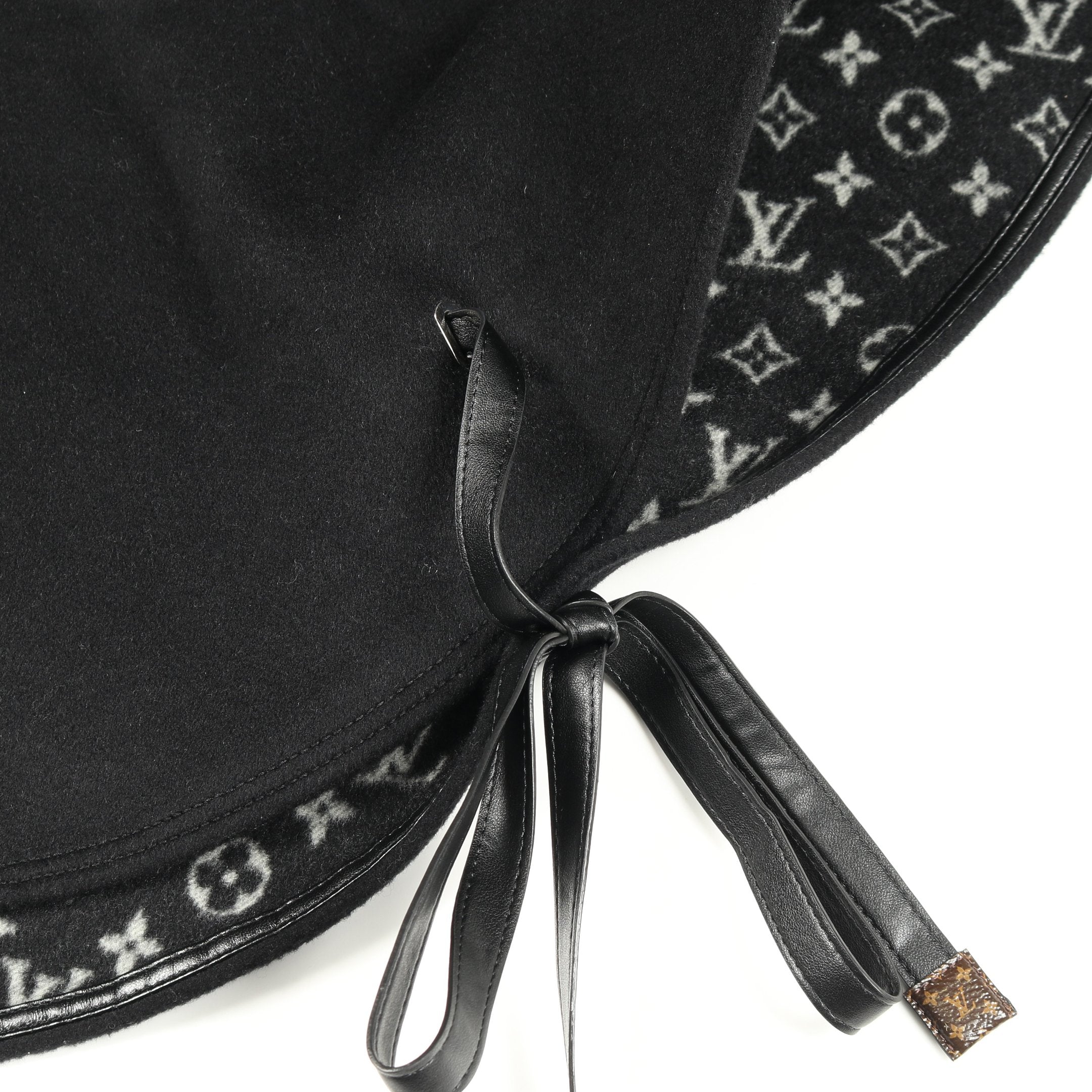 フーデッドケープ モノグラム ポンチョ ウール シルク ブラック フード