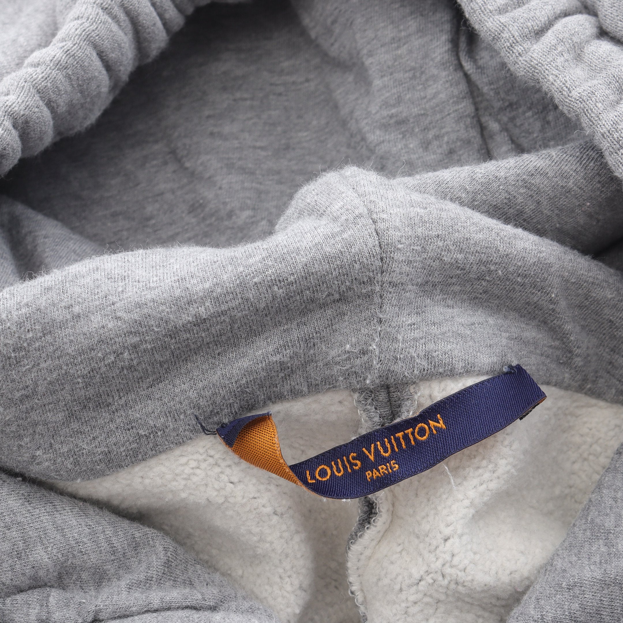 モノグラム サークルカットフーディ プルオーバーパーカー コットン