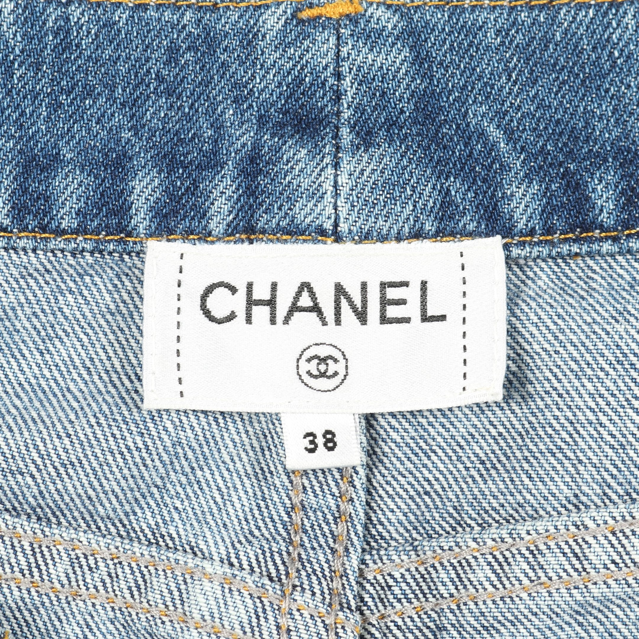 CHANEL　シャネル　デニム ワンピース　インディコフルー　ココマーク　ボタン CHANEL シャネル デニム ワンピース インディコフルー ココマーク