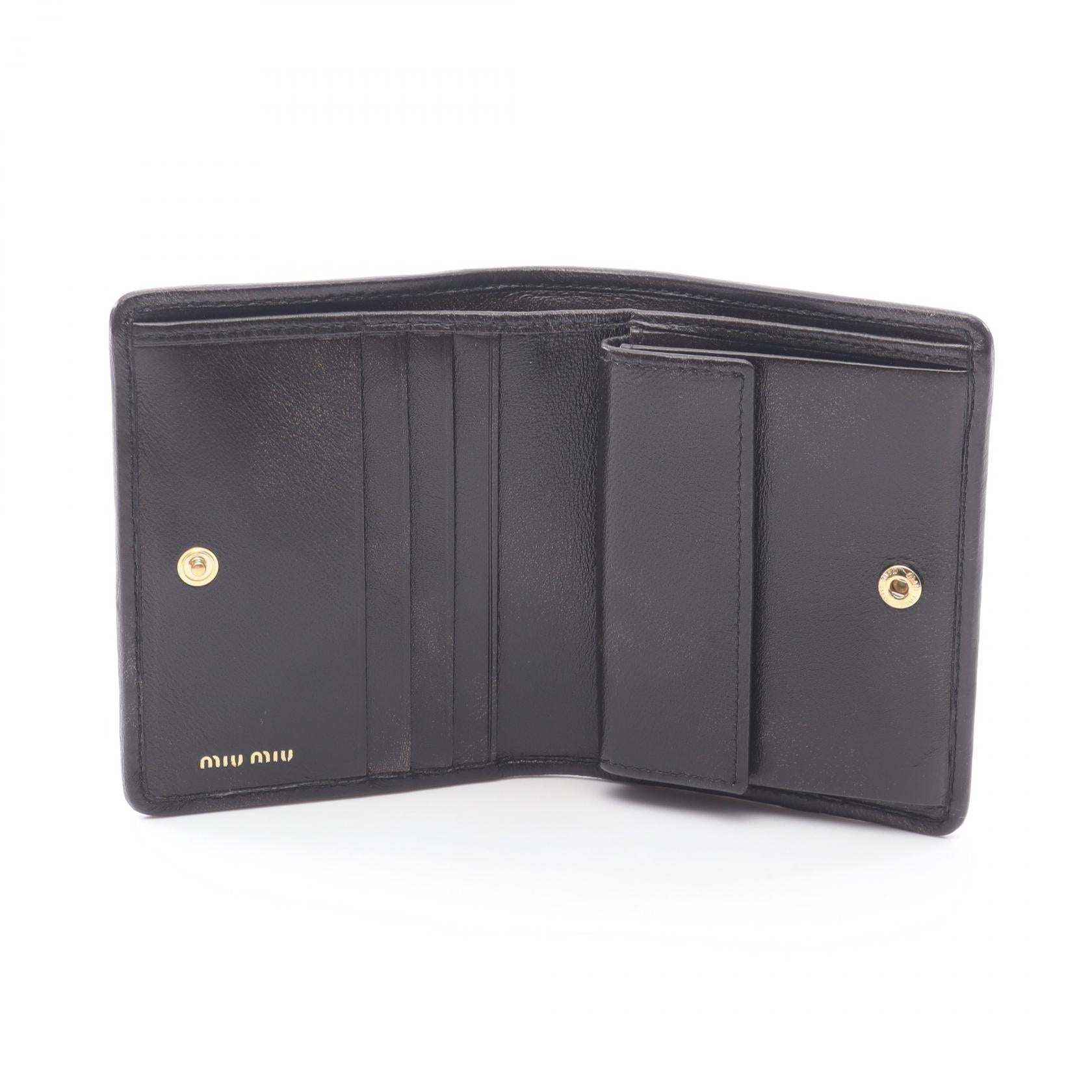 MATELASSE マテラッセ 二つ折り財布 レザー ブラック ミュウミュウ – RECLO