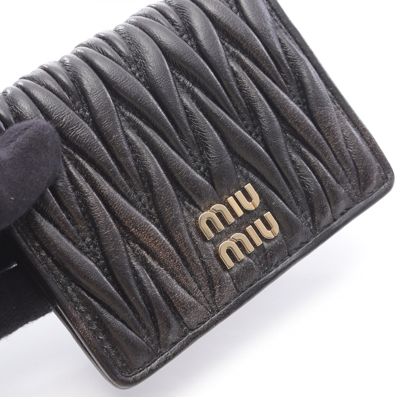 MATELASSE マテラッセ 二つ折り財布 レザー ブラック ミュウミュウ – RECLO