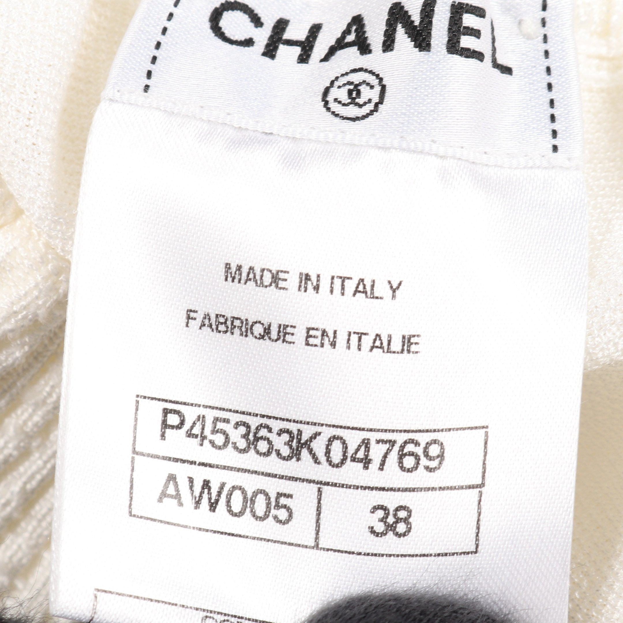 Chanel AW005 ホワイトレーススカート 38 P45363K04769 ココマークボタン レース スカート ビスコース ホワイト シャネル – RECLO