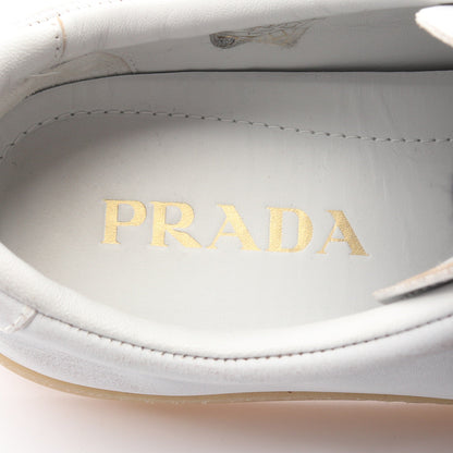 トライアングルロゴ ユーズド加工 ローカットスニーカー レザー ホワイト プラダ シューズ PRADA