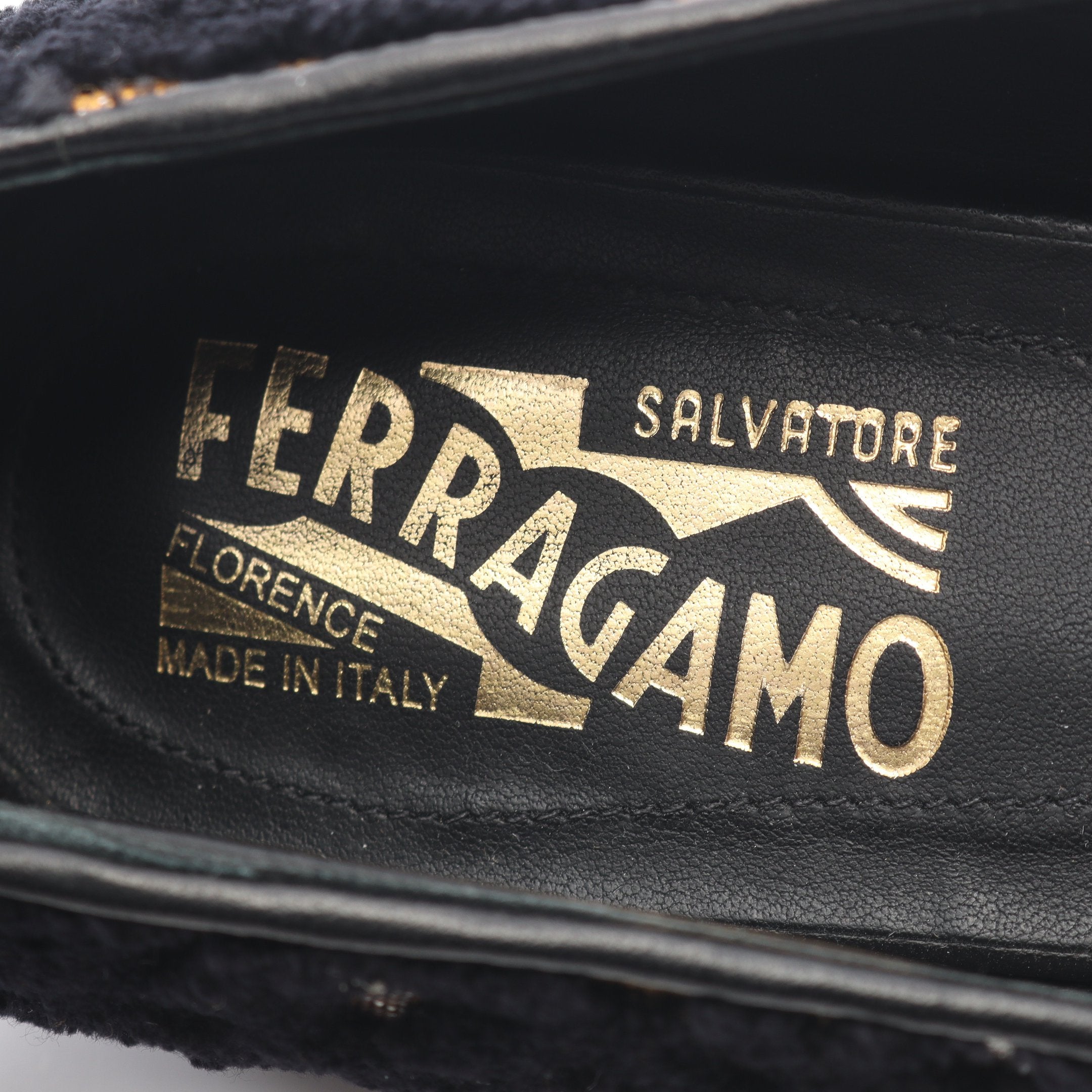 Salvatore Ferragamo リボンブラックフラットシューズ FERRAGAMO（フェラガモ） バレエシューズ リボン 靴 Salvatore