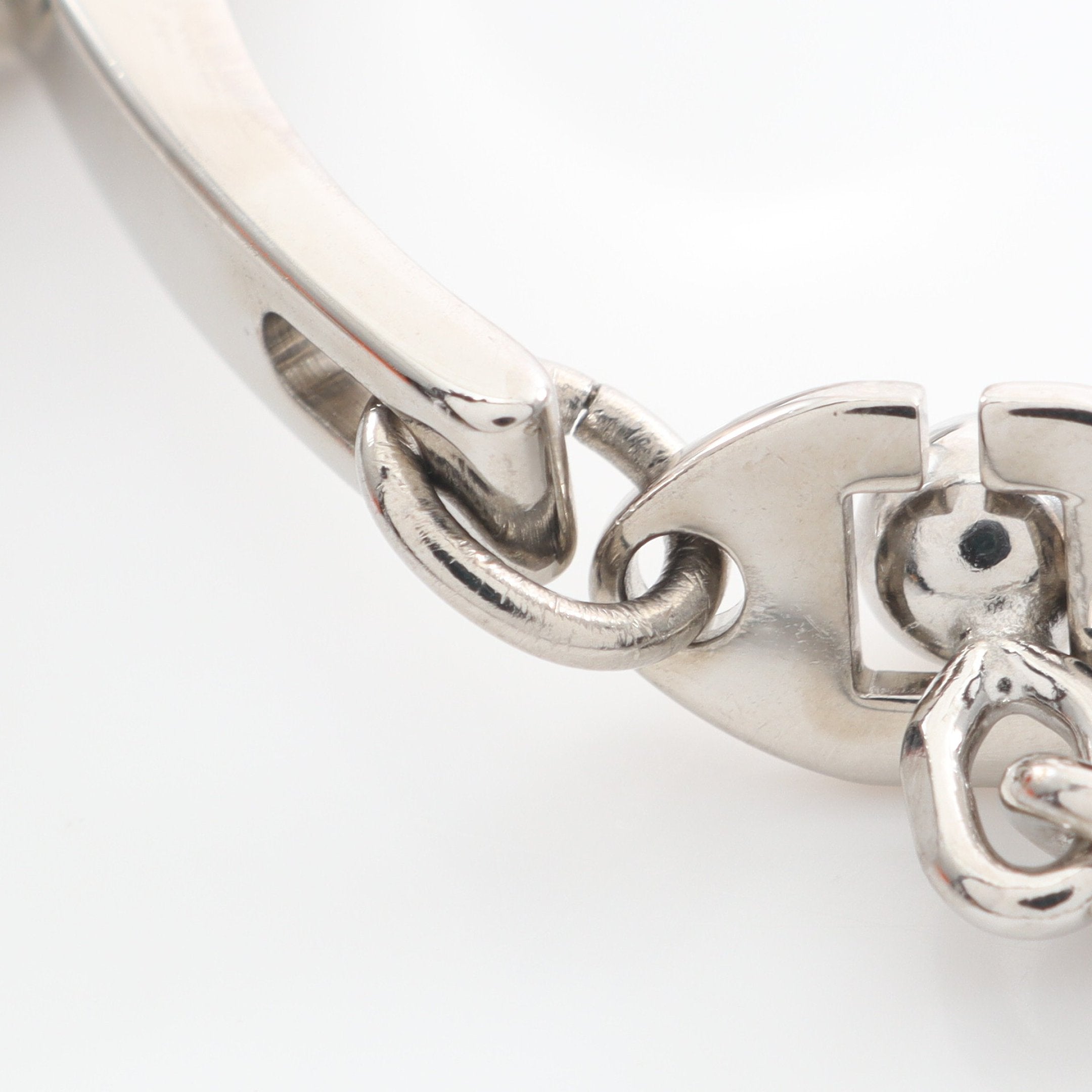 HERMES エルメス フィルー グローブホルダー 手袋ホルダー シルバー HERMES（エルメス） グローブホルダー 手袋ホルダー フィルー シルバー