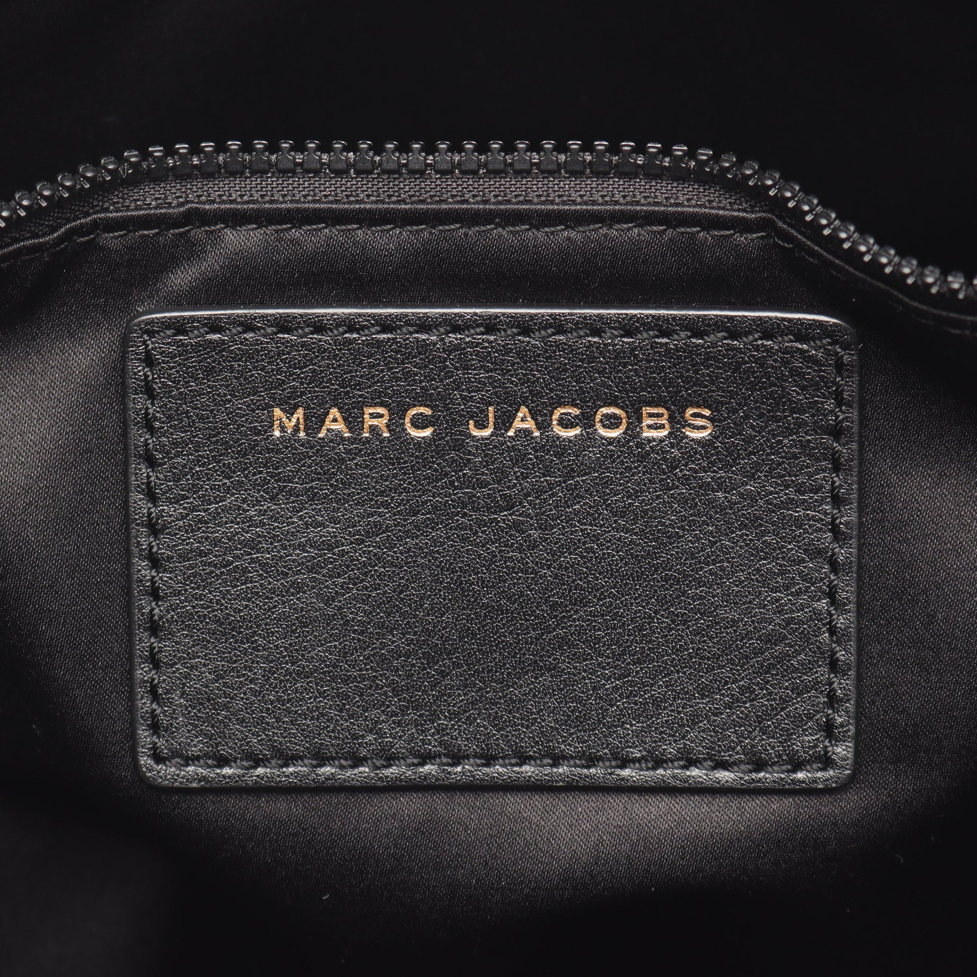 NYLON KNOT TOTE ナイロン ノット ショルダーバッグ トートバッグ ナイロン ブラック キルティング マークジェイコブス バッグ MARC JACOBS