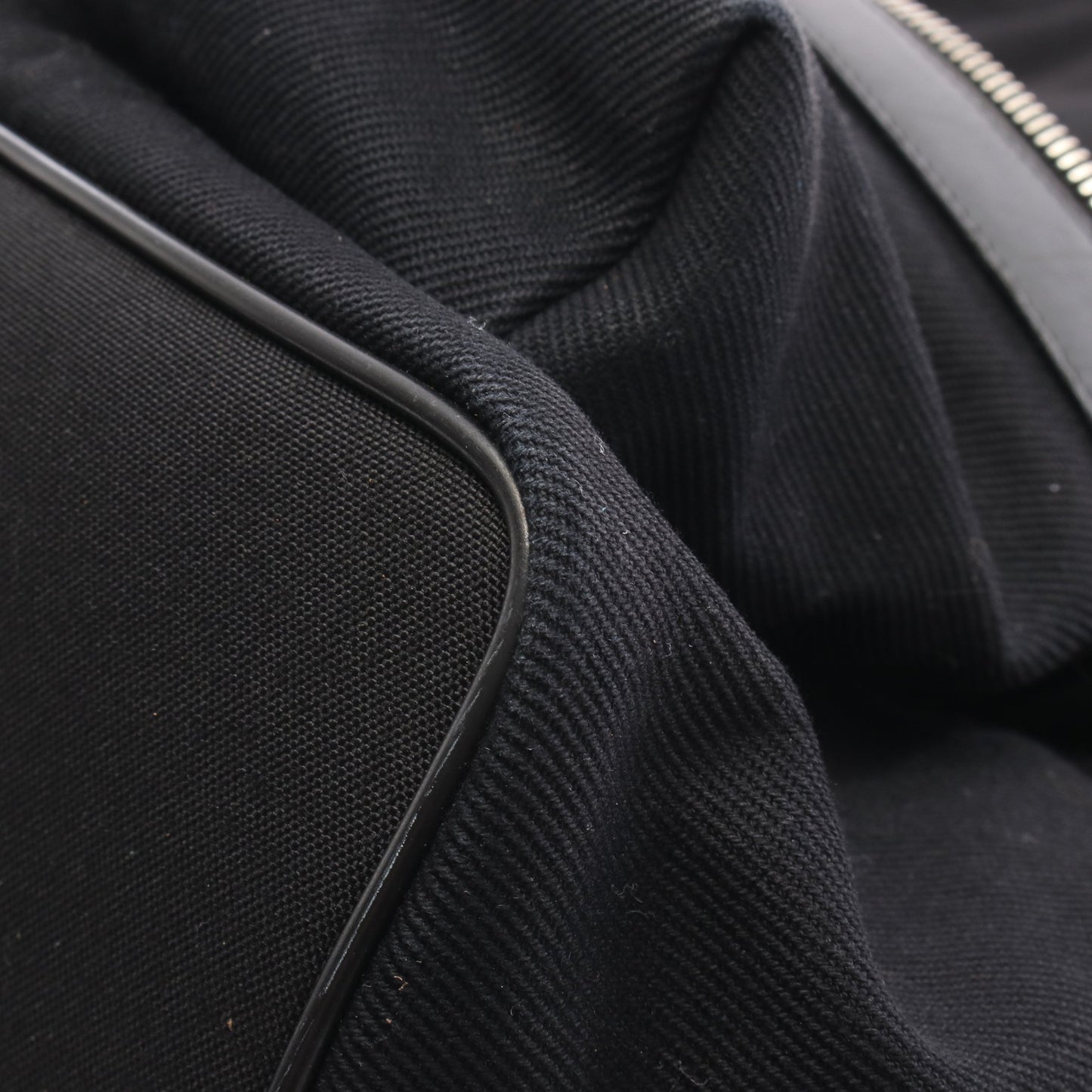 シティ サンローラン バックパック リュックサック ロゴ刺繍 キャンバス レザー ブラック サンローランパリ バッグ SAINT LAURENT PARIS