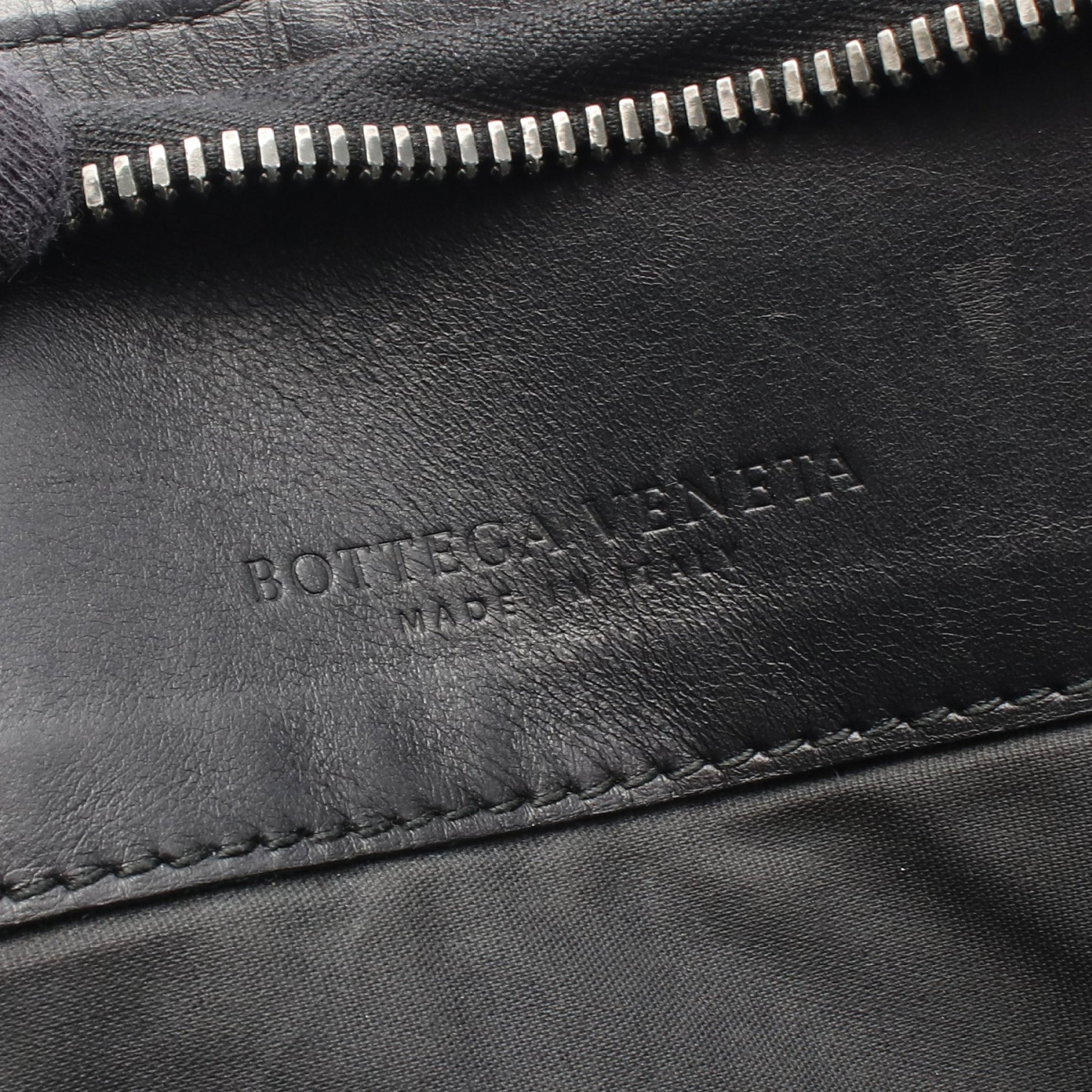 イントレチャート ブリーフケース ビジネスバッグ レザー ブラック ボッテガヴェネタ バッグ BOTTEGA VENETA